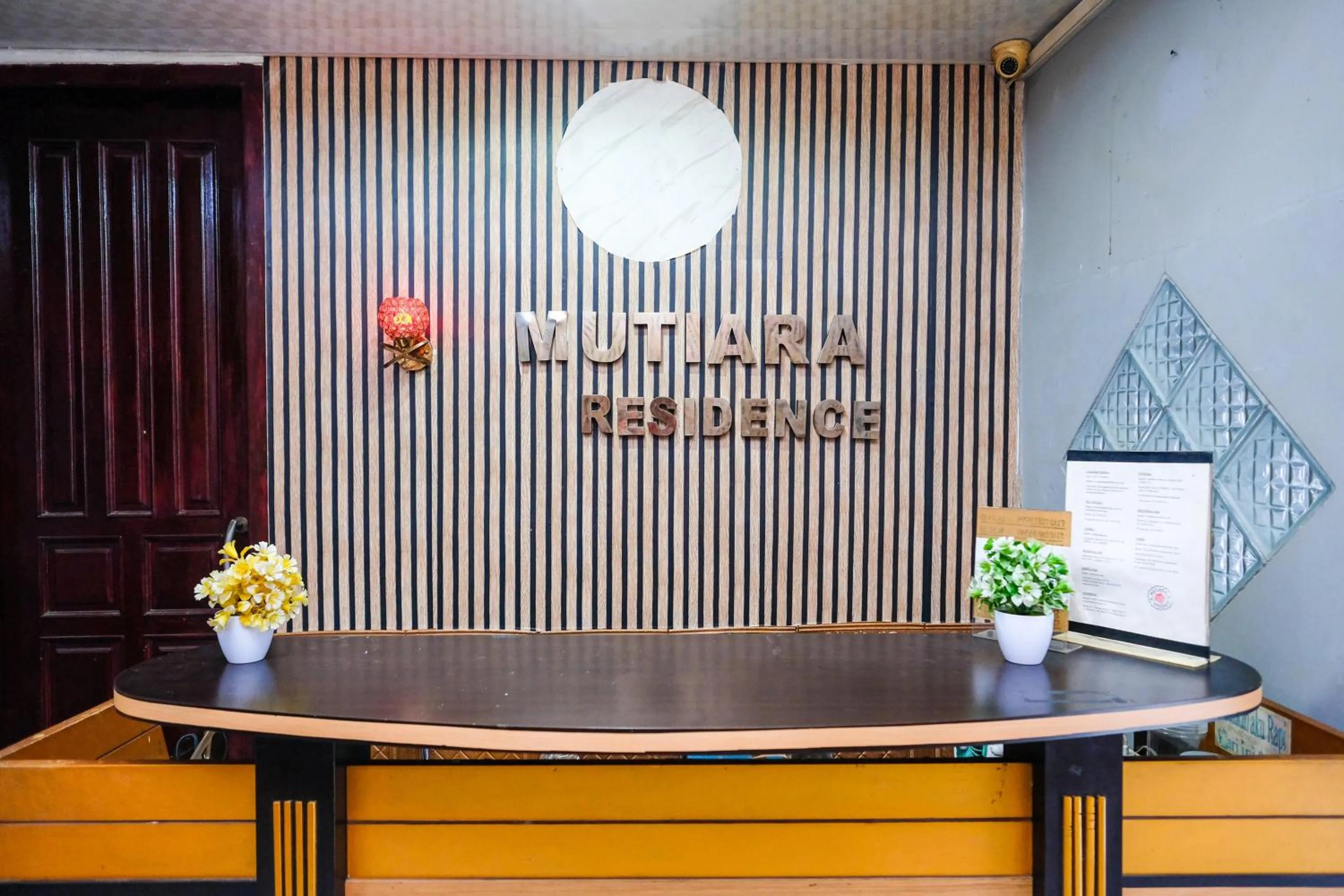 Lobby or reception in RedDoorz near Lippo Mall Yogyakarta 3