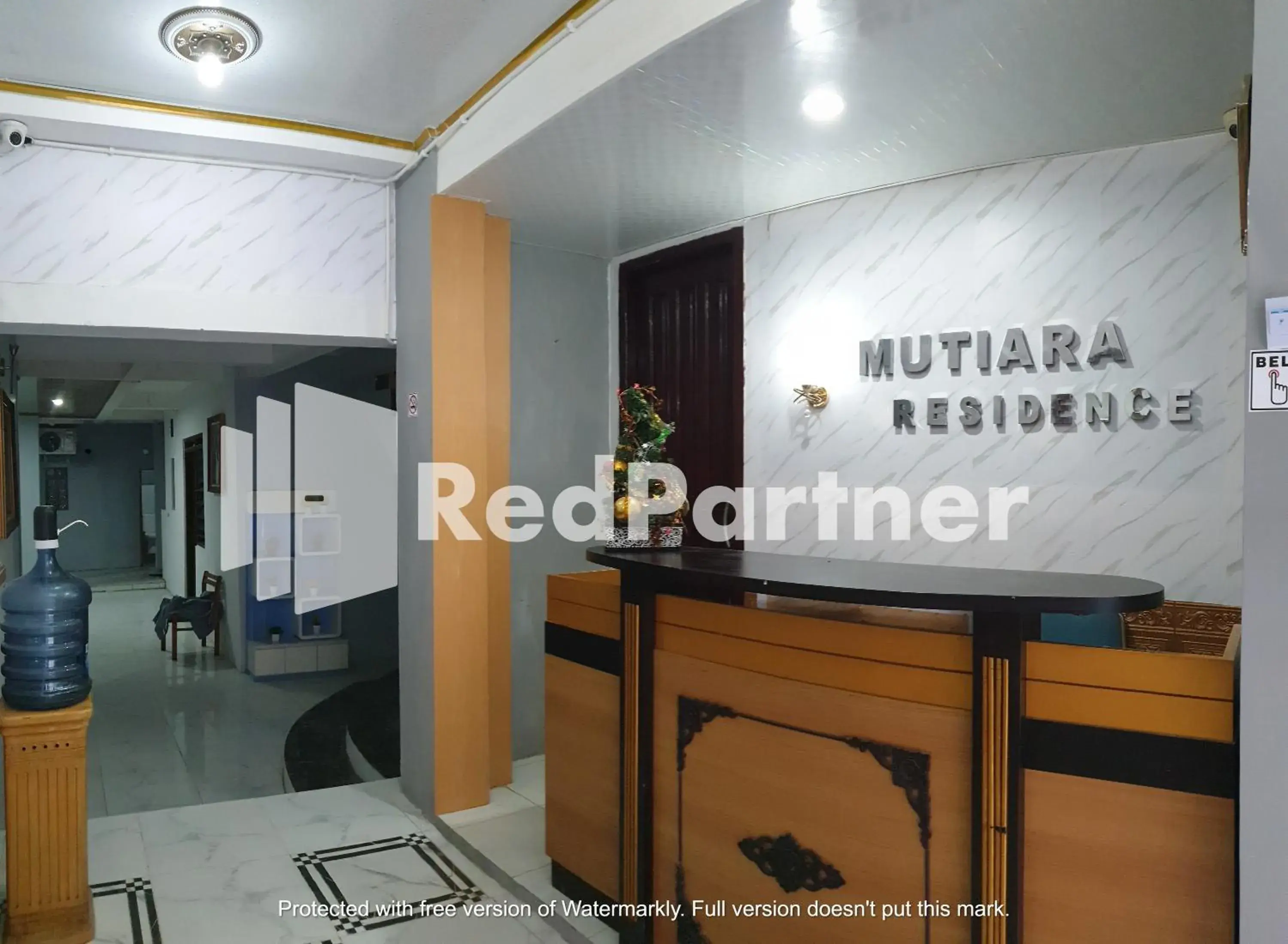 Lobby or reception in RedDoorz near Lippo Mall Yogyakarta 3 Lobby or reception in RedDoorz near Lippo Mall Yogyakarta 3