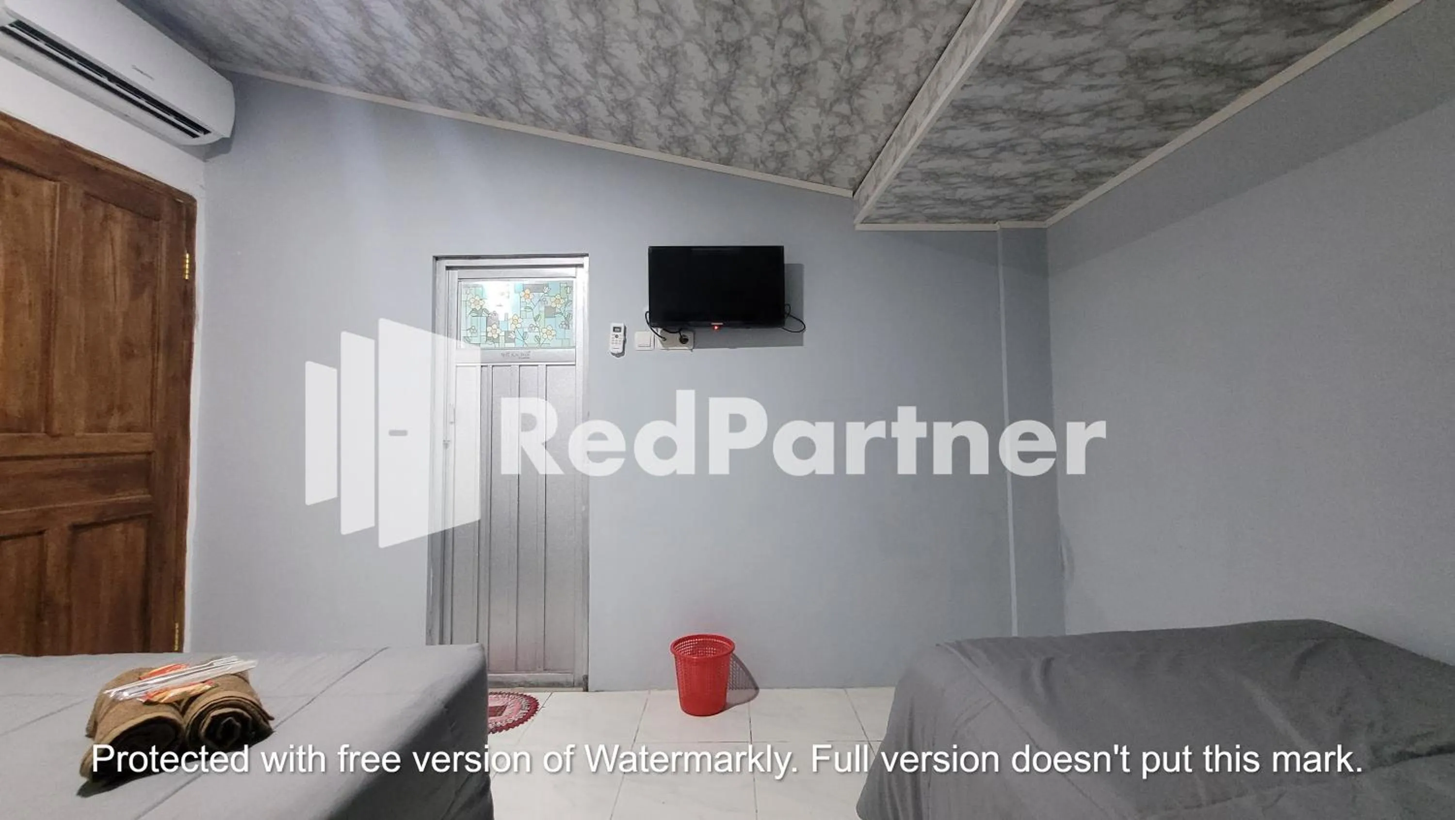 Bedroom in RedDoorz near Lippo Mall Yogyakarta 3