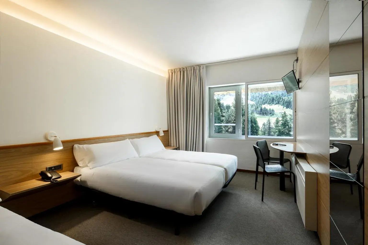 Bed in Alp Hotel Masella Bed in Alp Hotel Masella