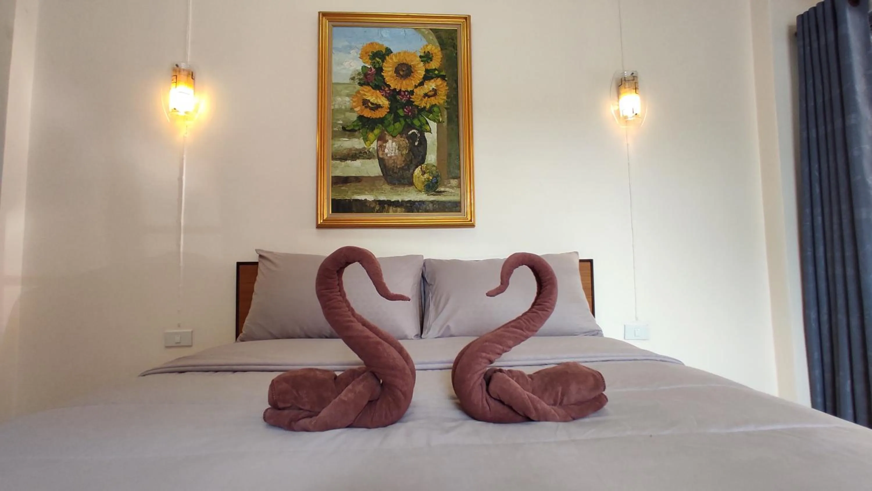 Decorative detail, Bed in 66 Apartment