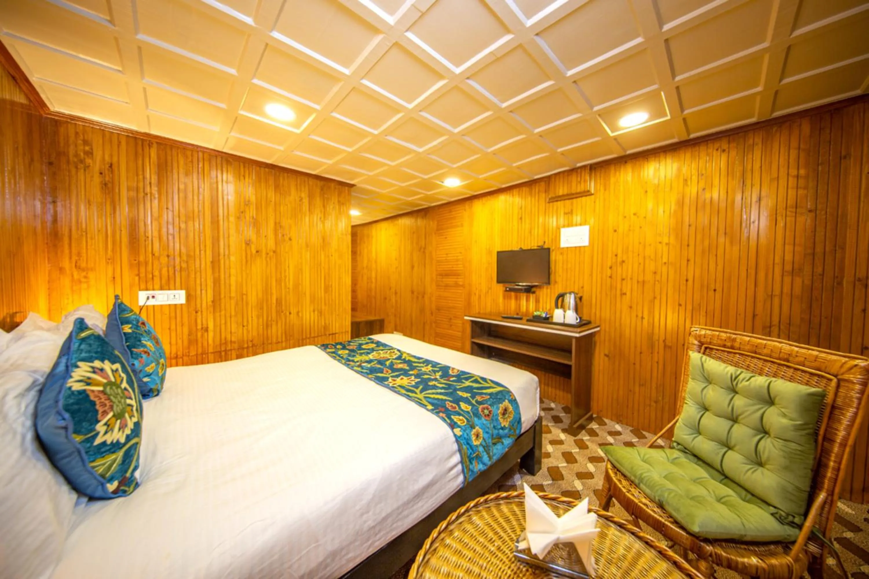 Bed in Gulmarg Ski Hill Resort
