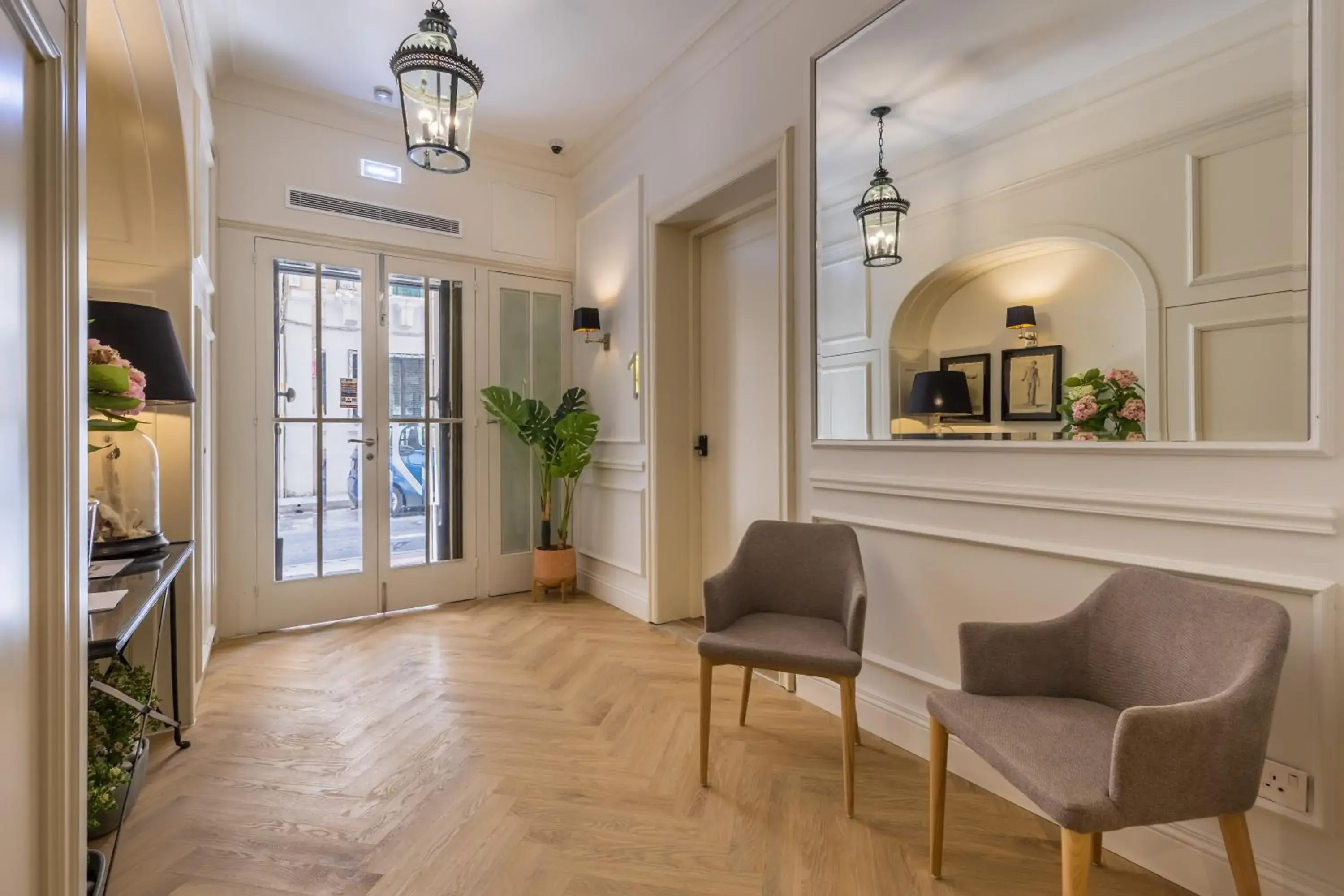 Lobby or reception in Belle Boutique Lobby or reception in Belle Boutique