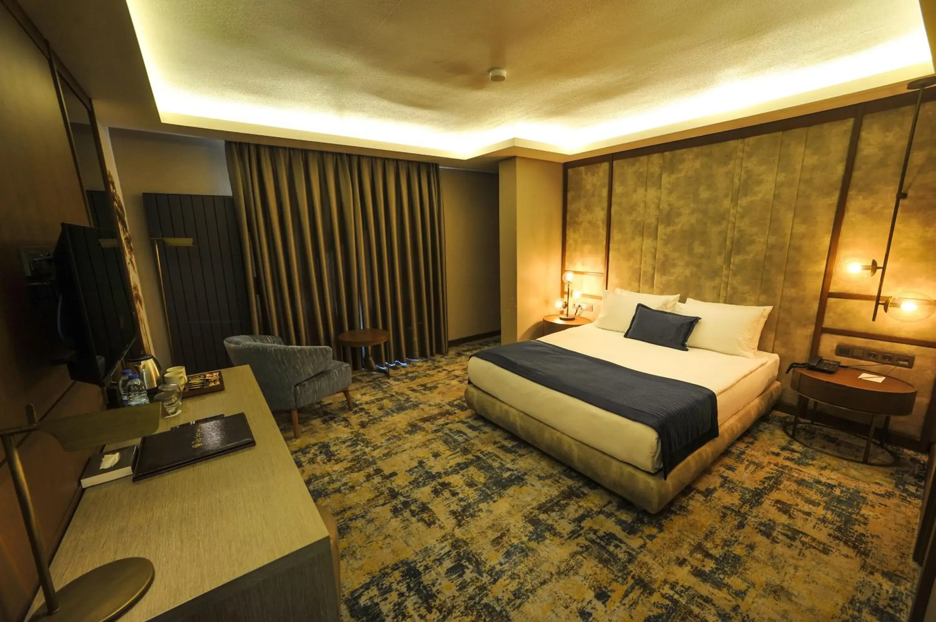 Photo of the whole room, Bed in The Alpfine Hotel Photo of the whole room, Bed in The Alpfine Hotel