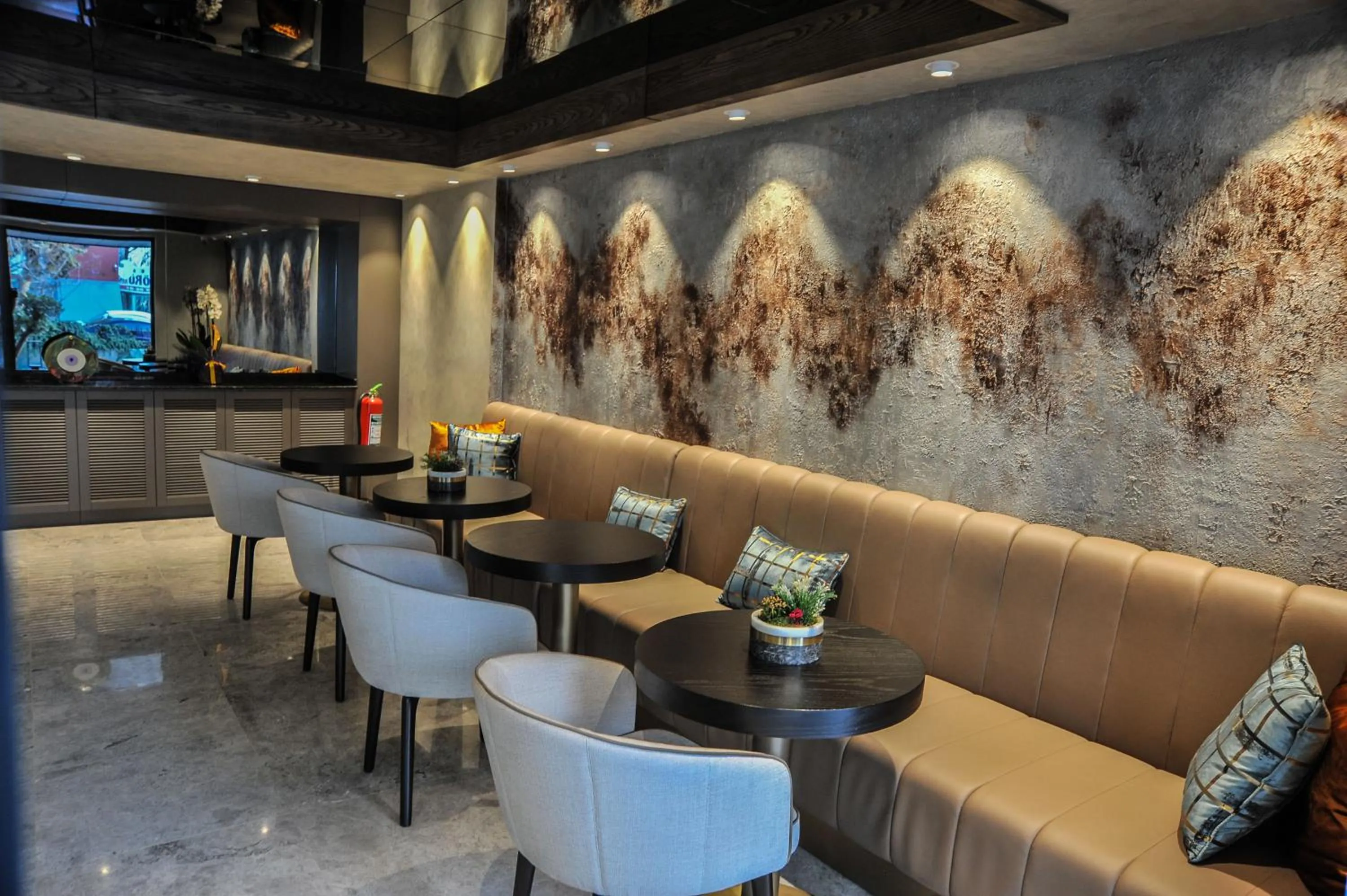 Lobby or reception in The Alpfine Hotel