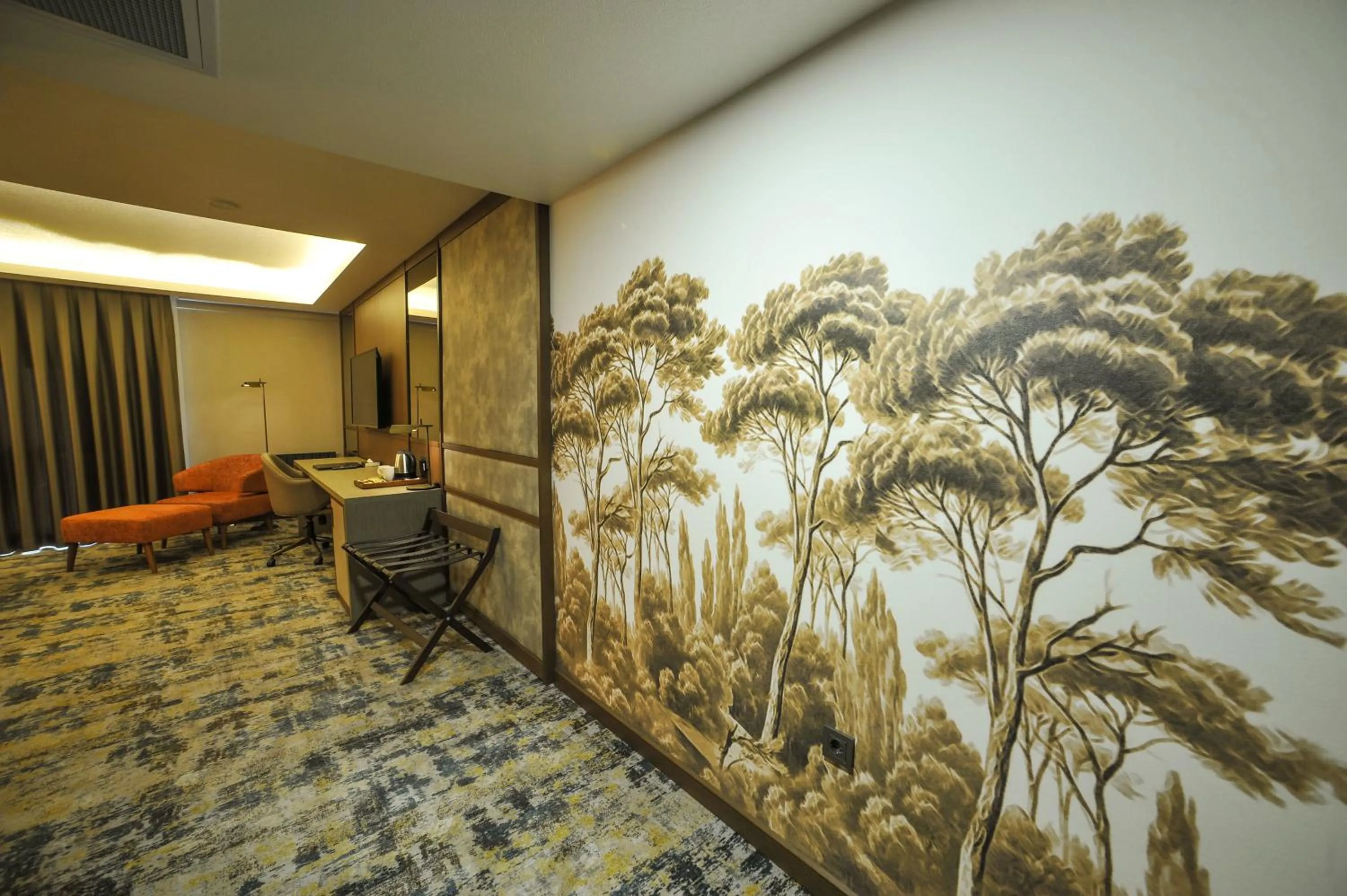 Decorative detail, Bed in The Alpfine Hotel