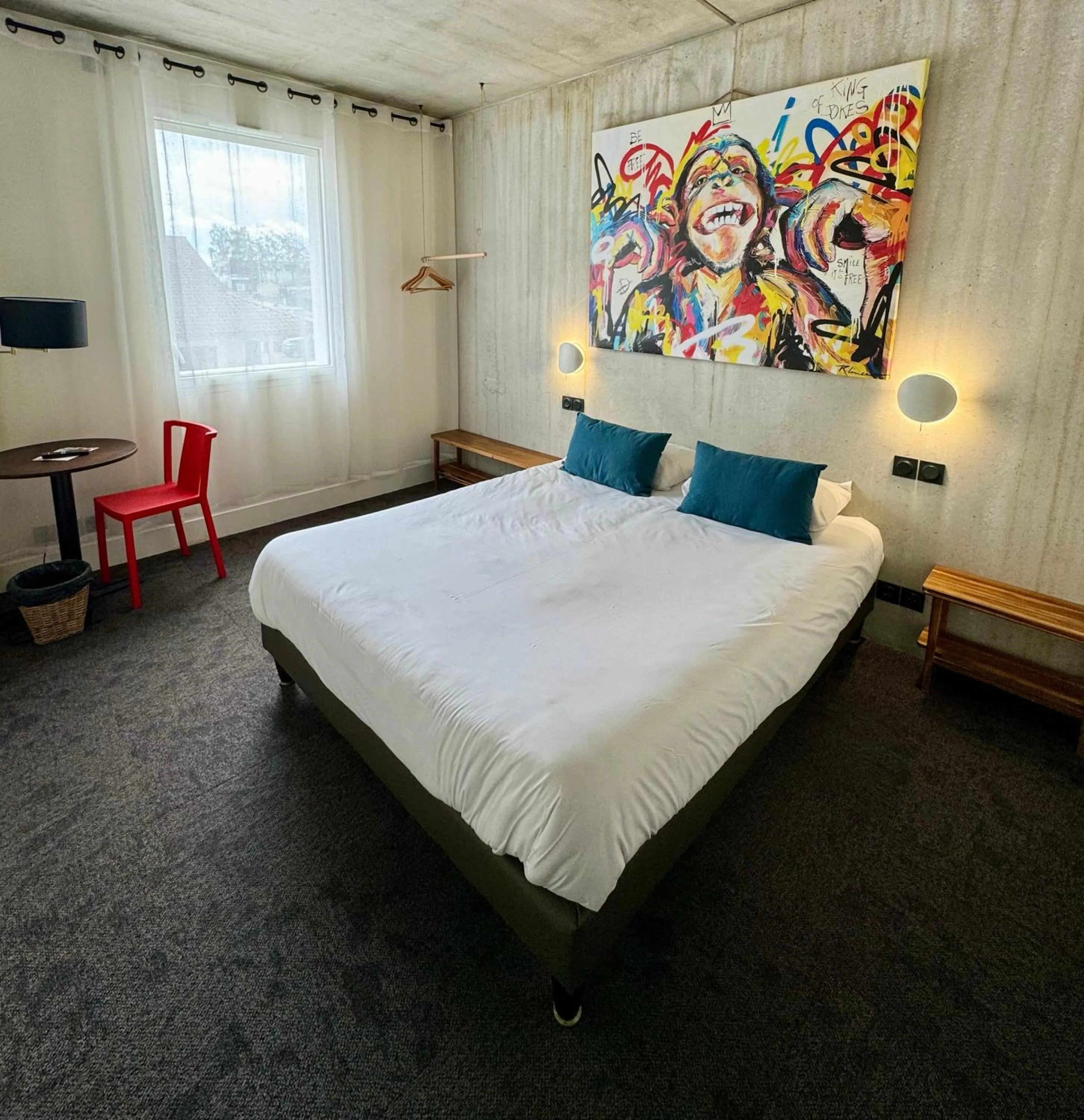 Bedroom in Théo Hôtel Limoges, The Originals City