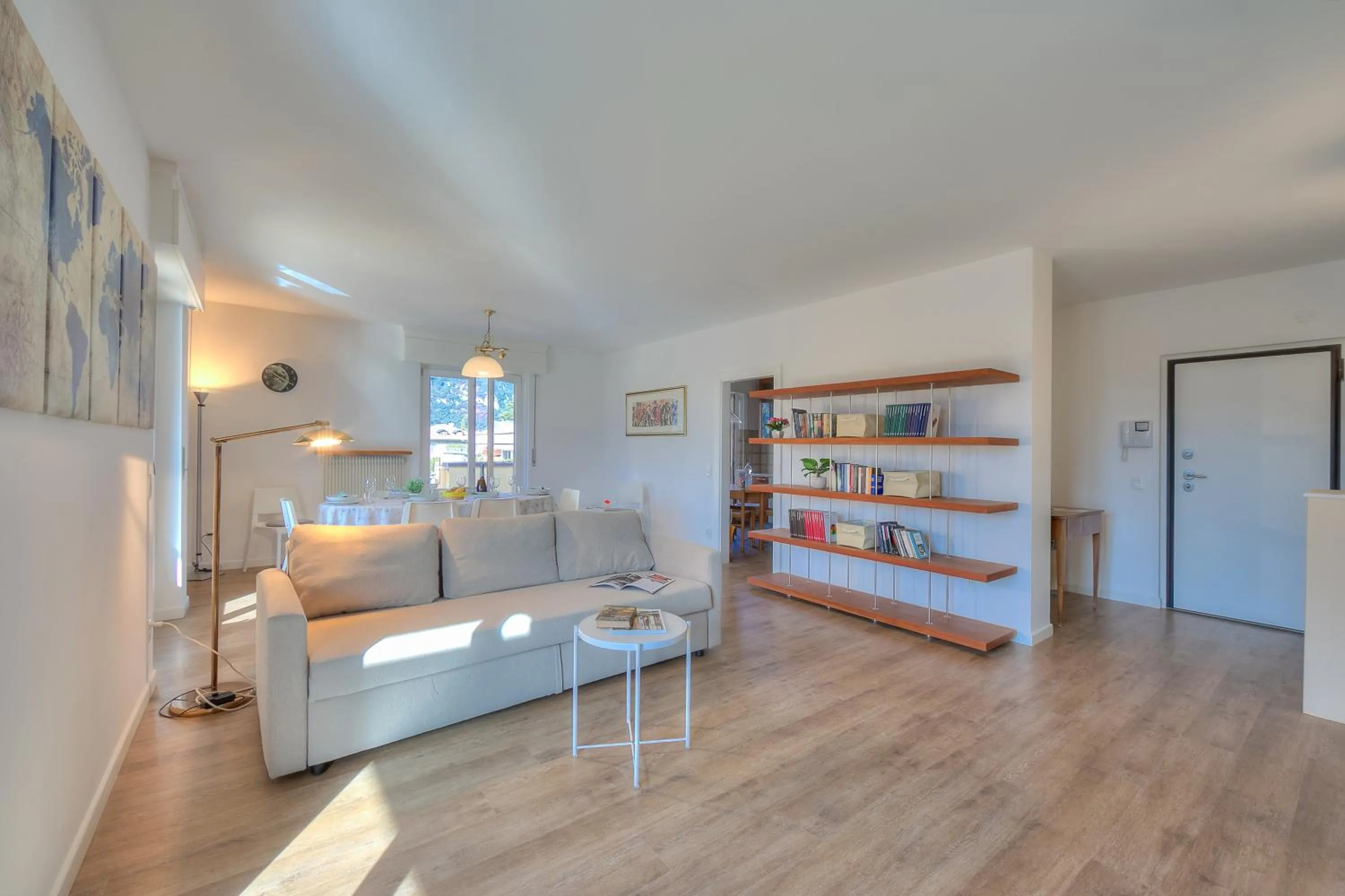 Living room in Antares150m from the Lake - Happy Rentals
