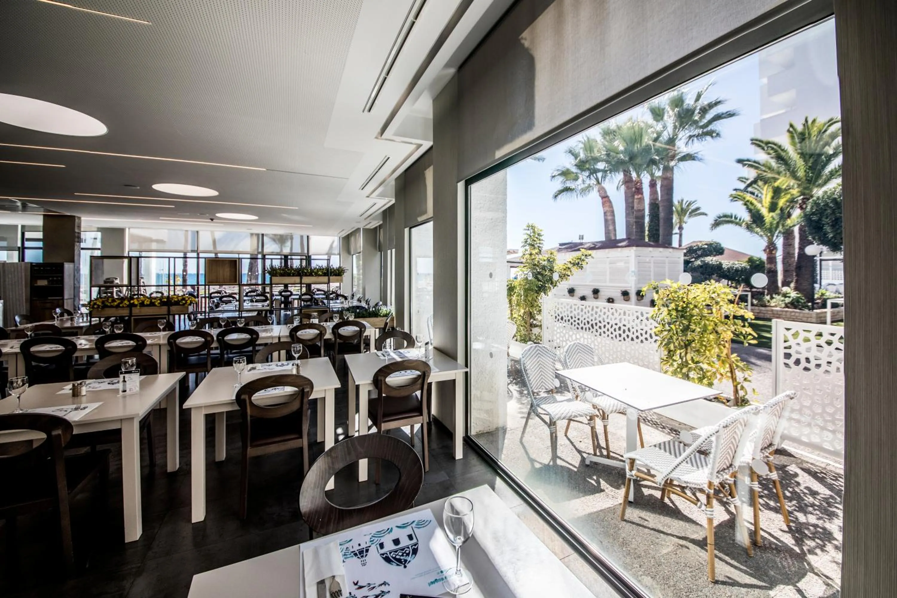 Restaurant/places to eat in Hotel Cap Negret