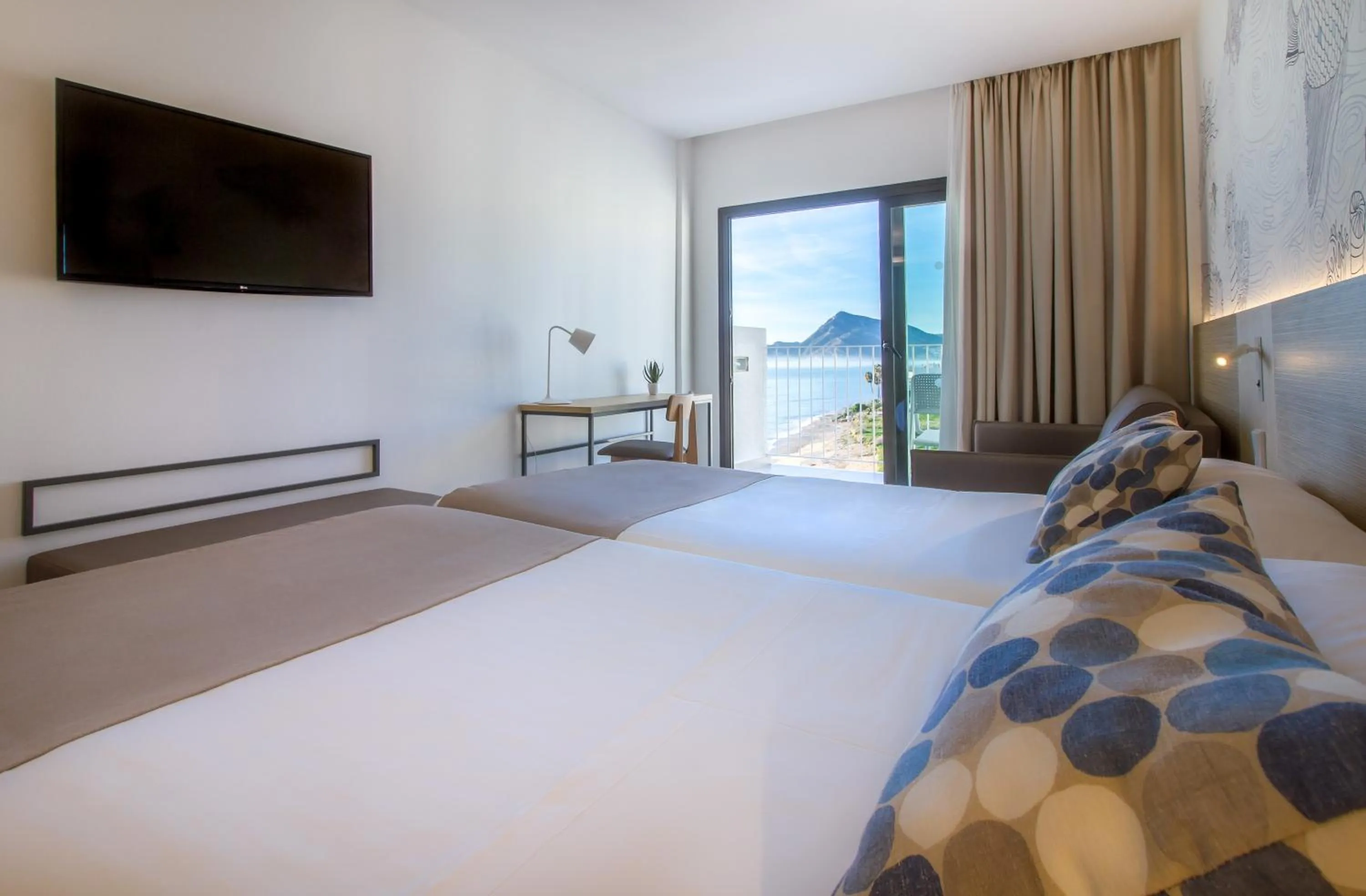 Bedroom, Bed in Hotel Cap Negret