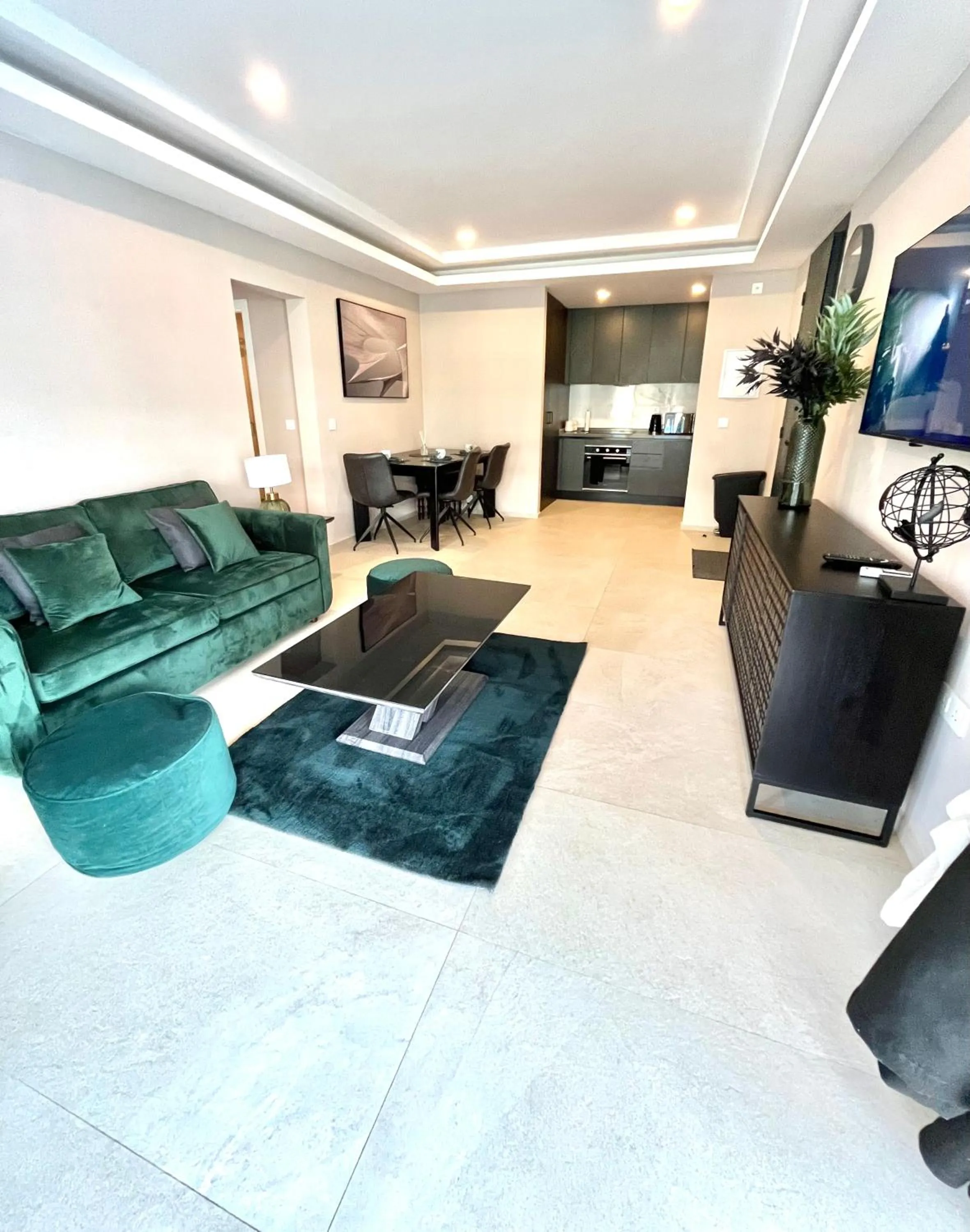 TV and multimedia in Kololi Sands Apartments