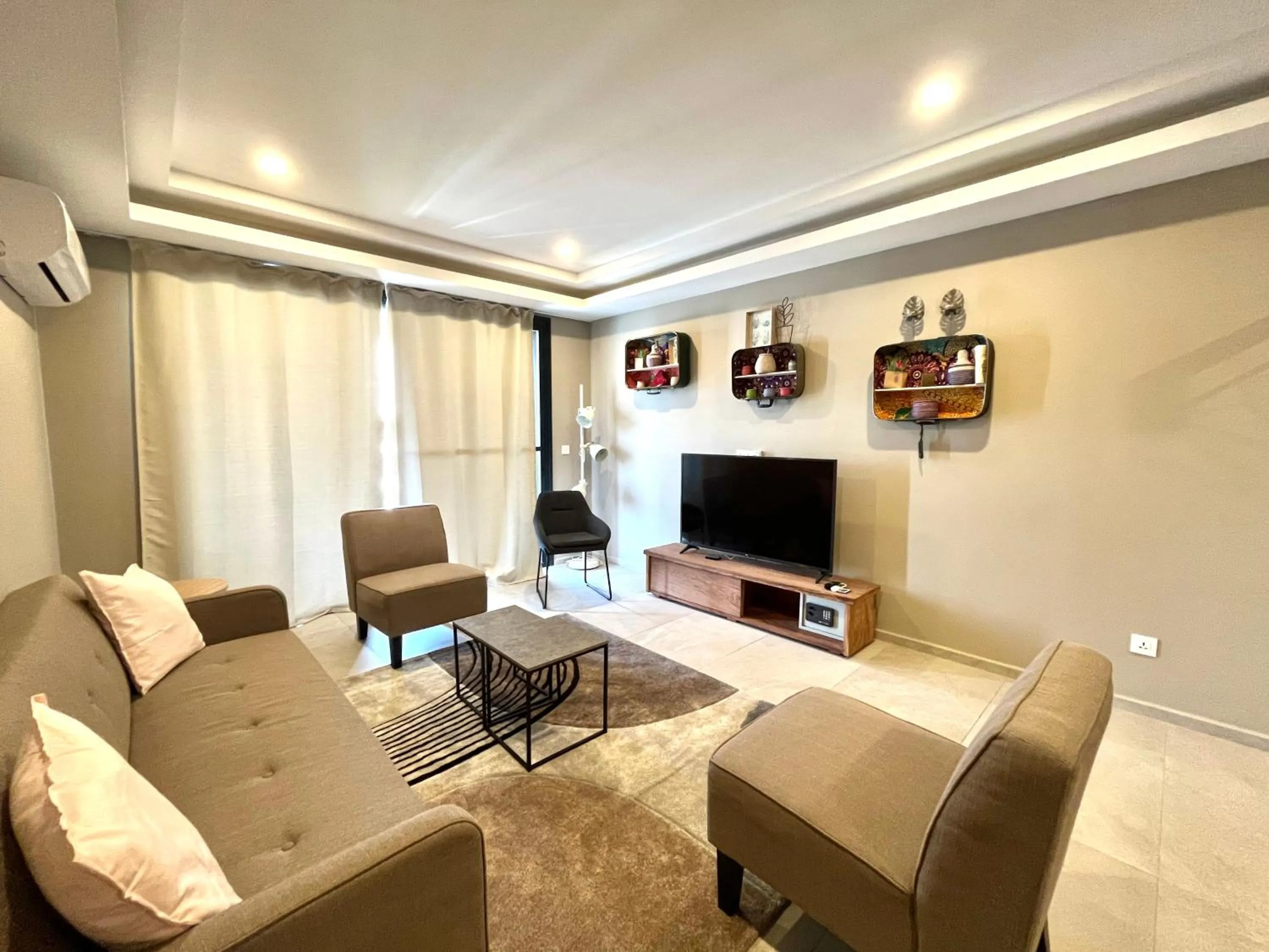 TV and multimedia in Kololi Sands Apartments