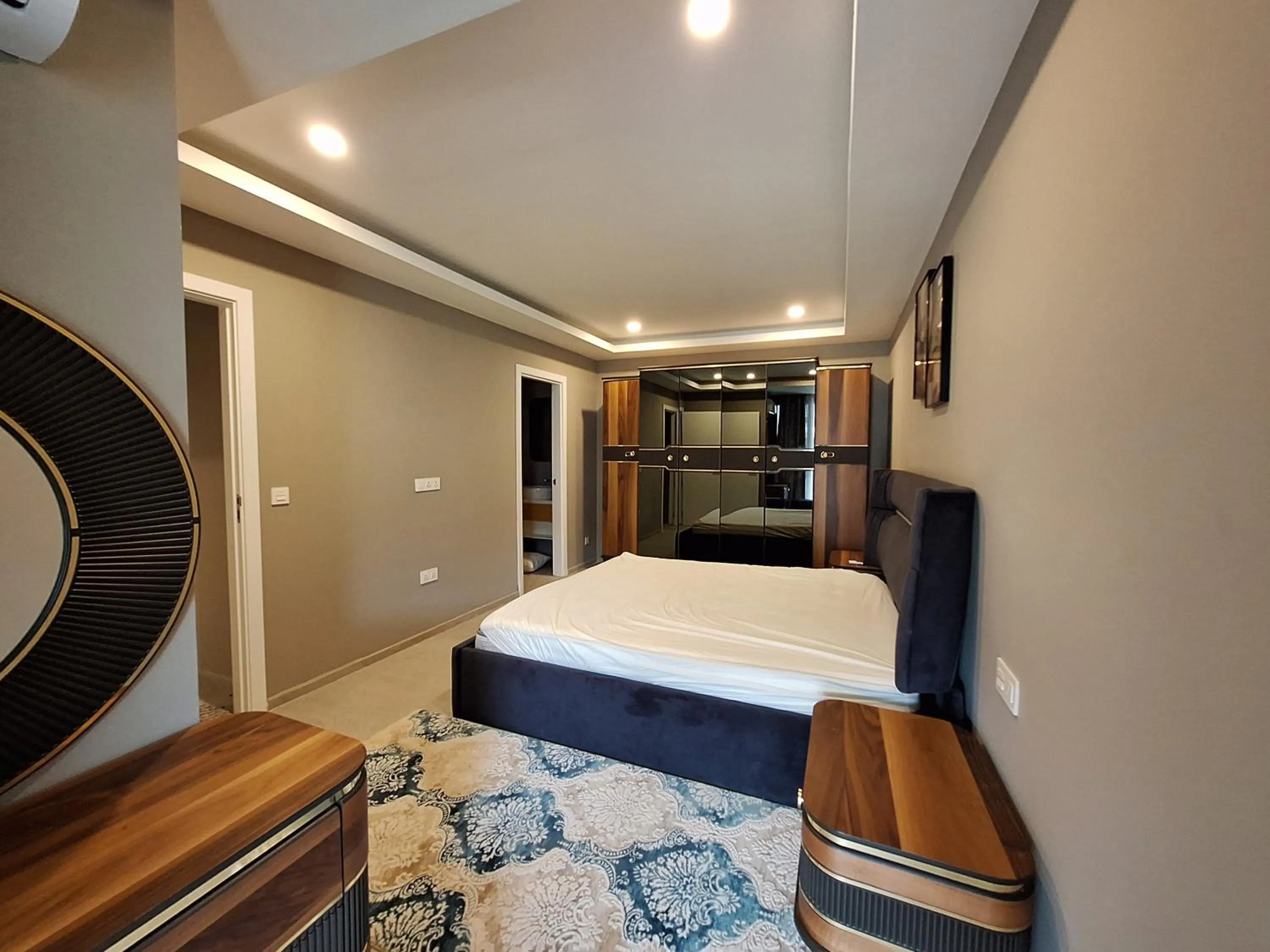 Bedroom, Bed in Kololi Sands Apartments