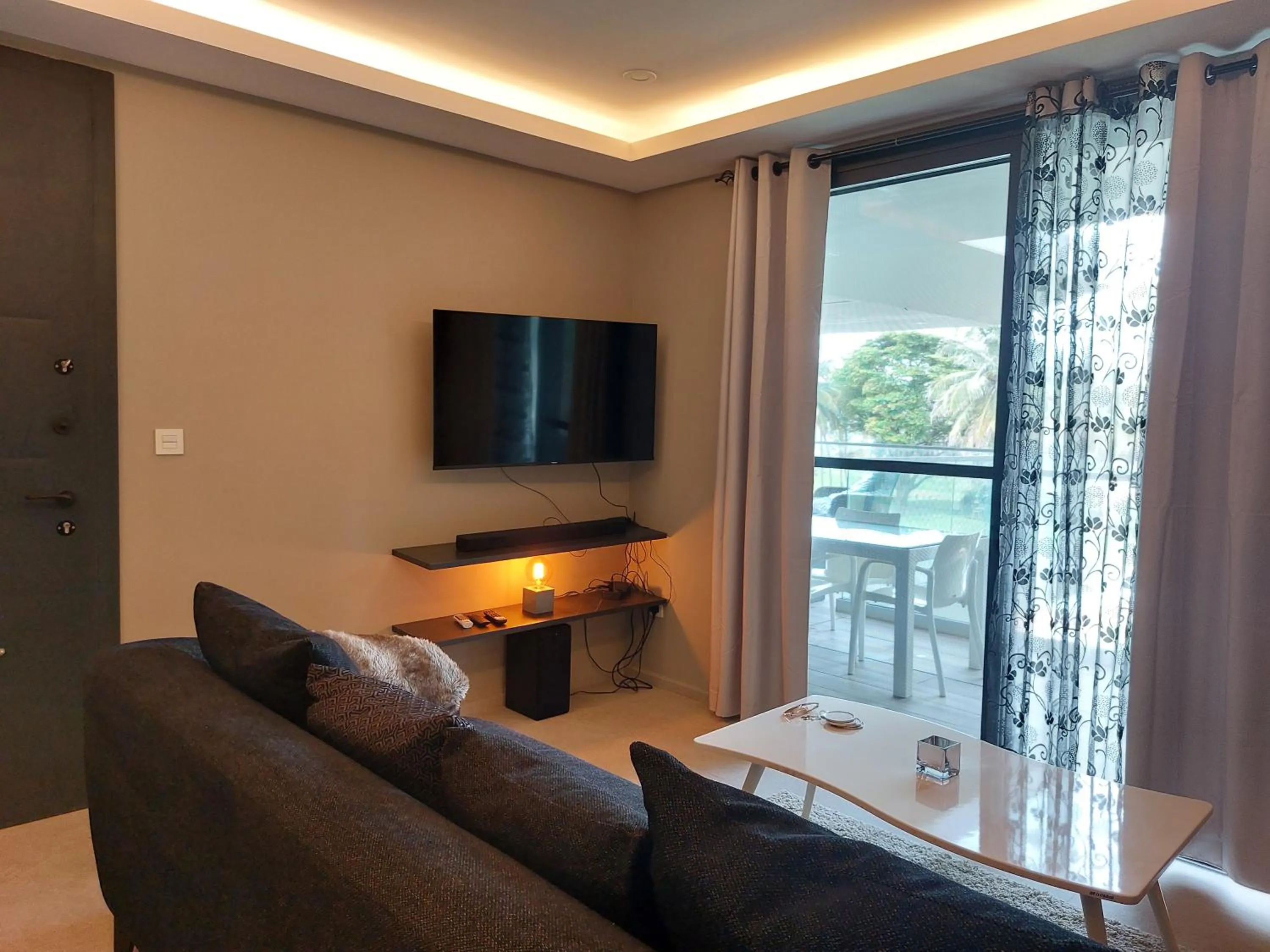 TV and multimedia in Kololi Sands Apartments