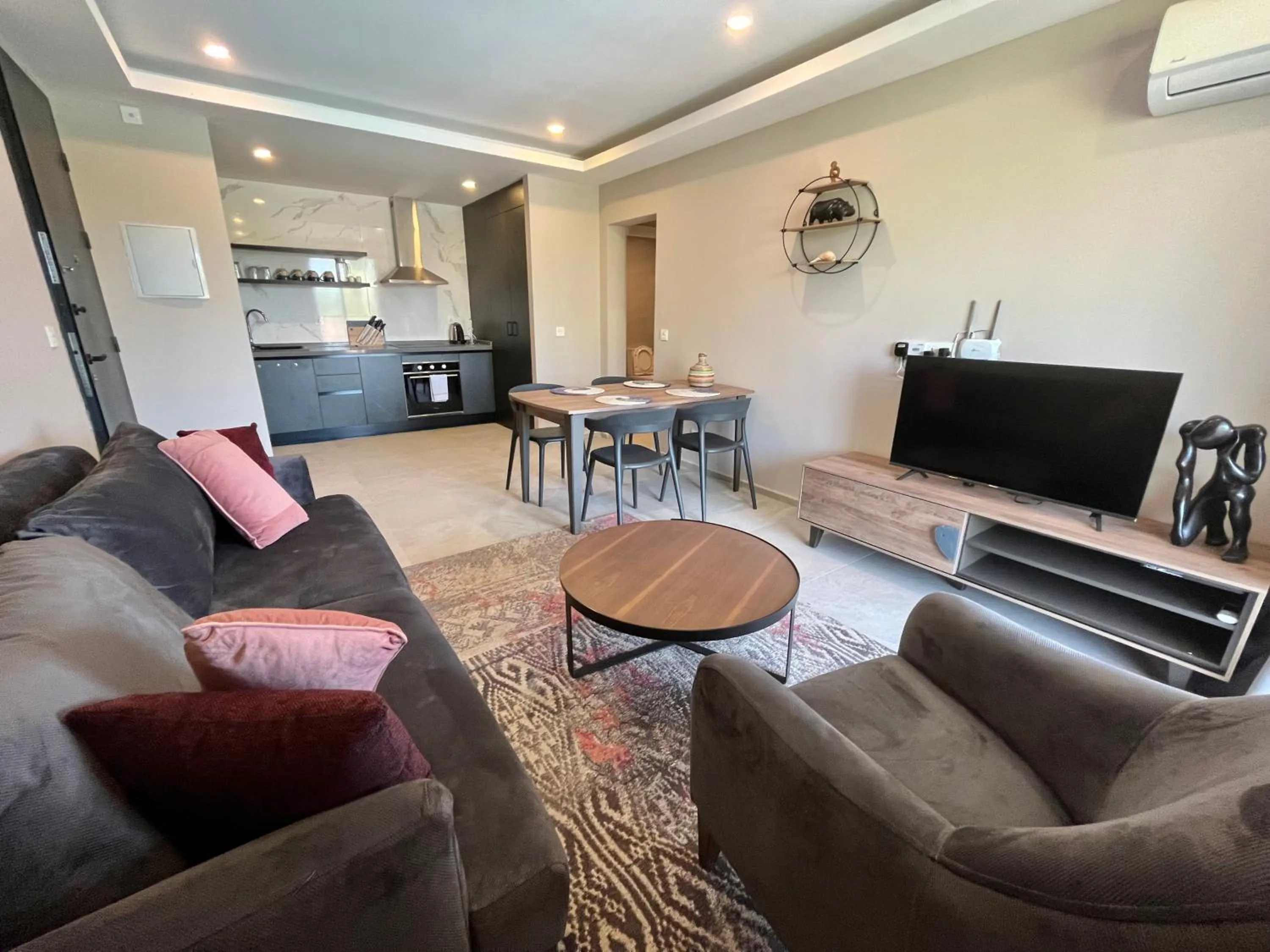 TV and multimedia in Kololi Sands Apartments