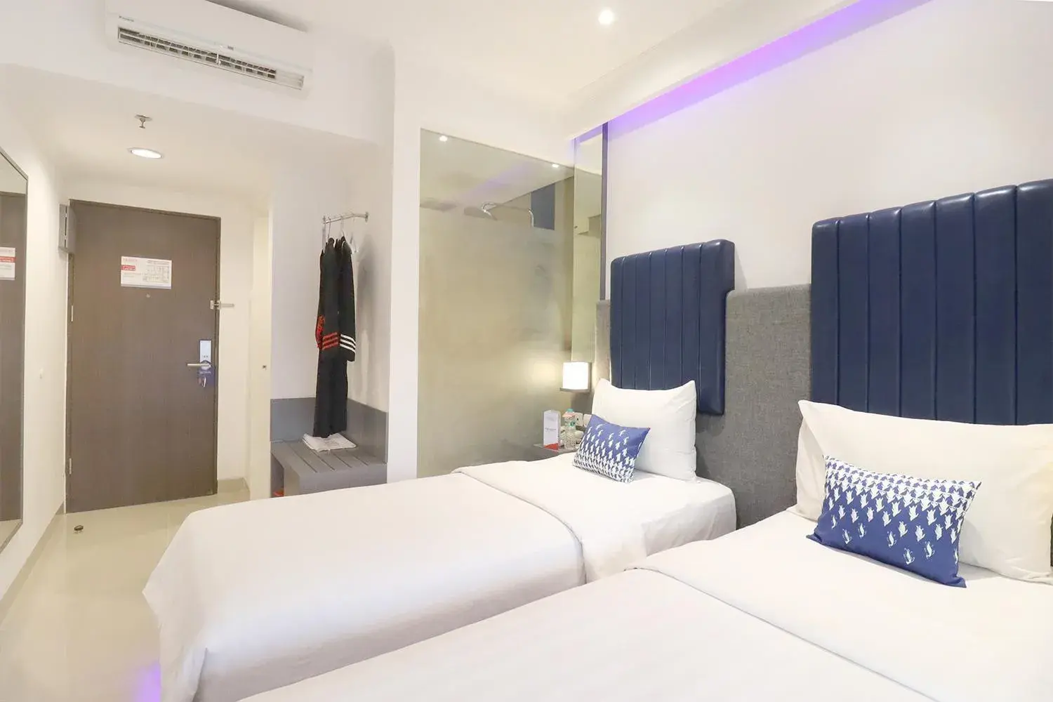 Superior Twin Room in Moritz Biz Gandaria Superior Twin Room in Moritz Biz Gandaria