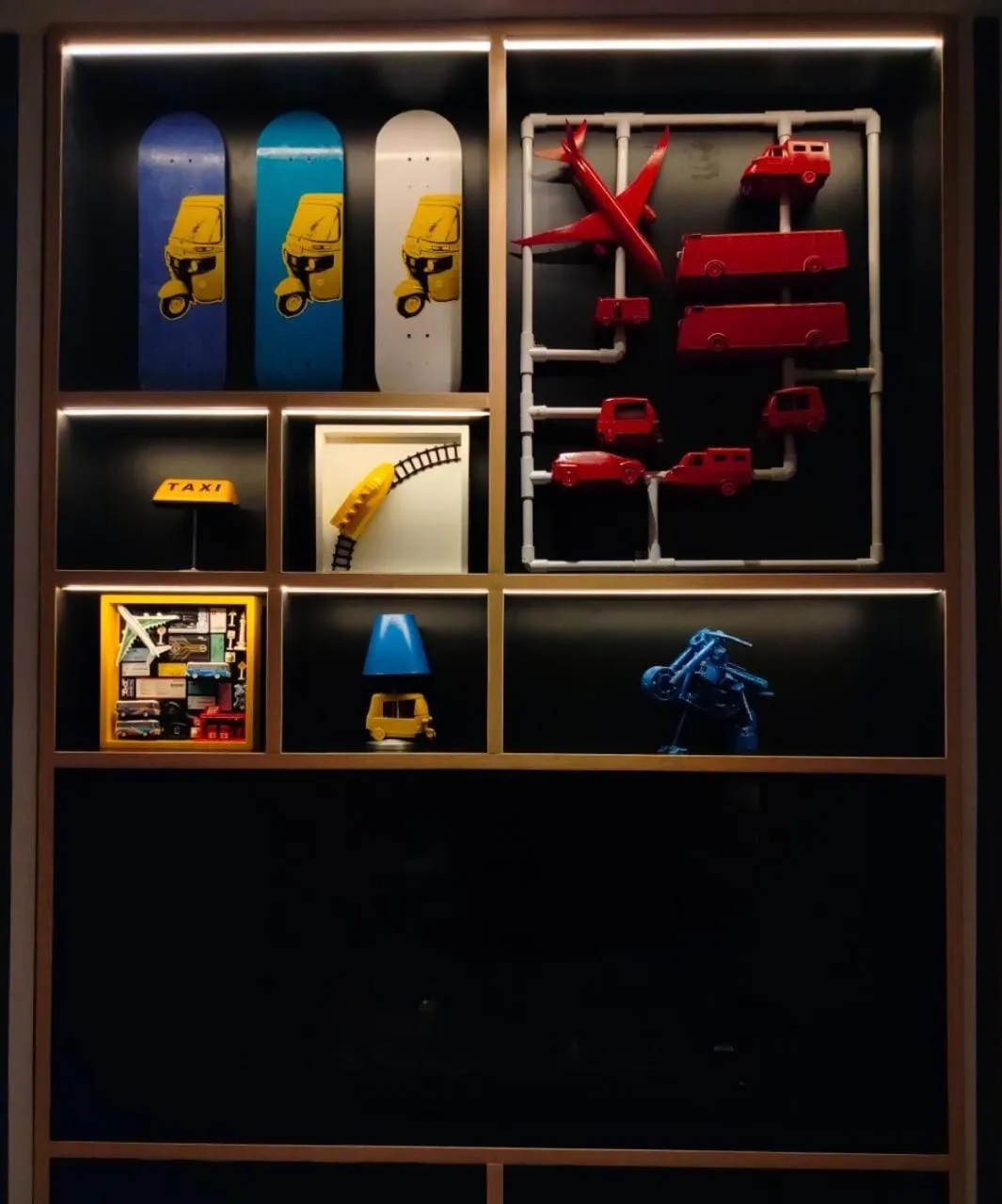 Area and facilities in Moritz Biz Gandaria