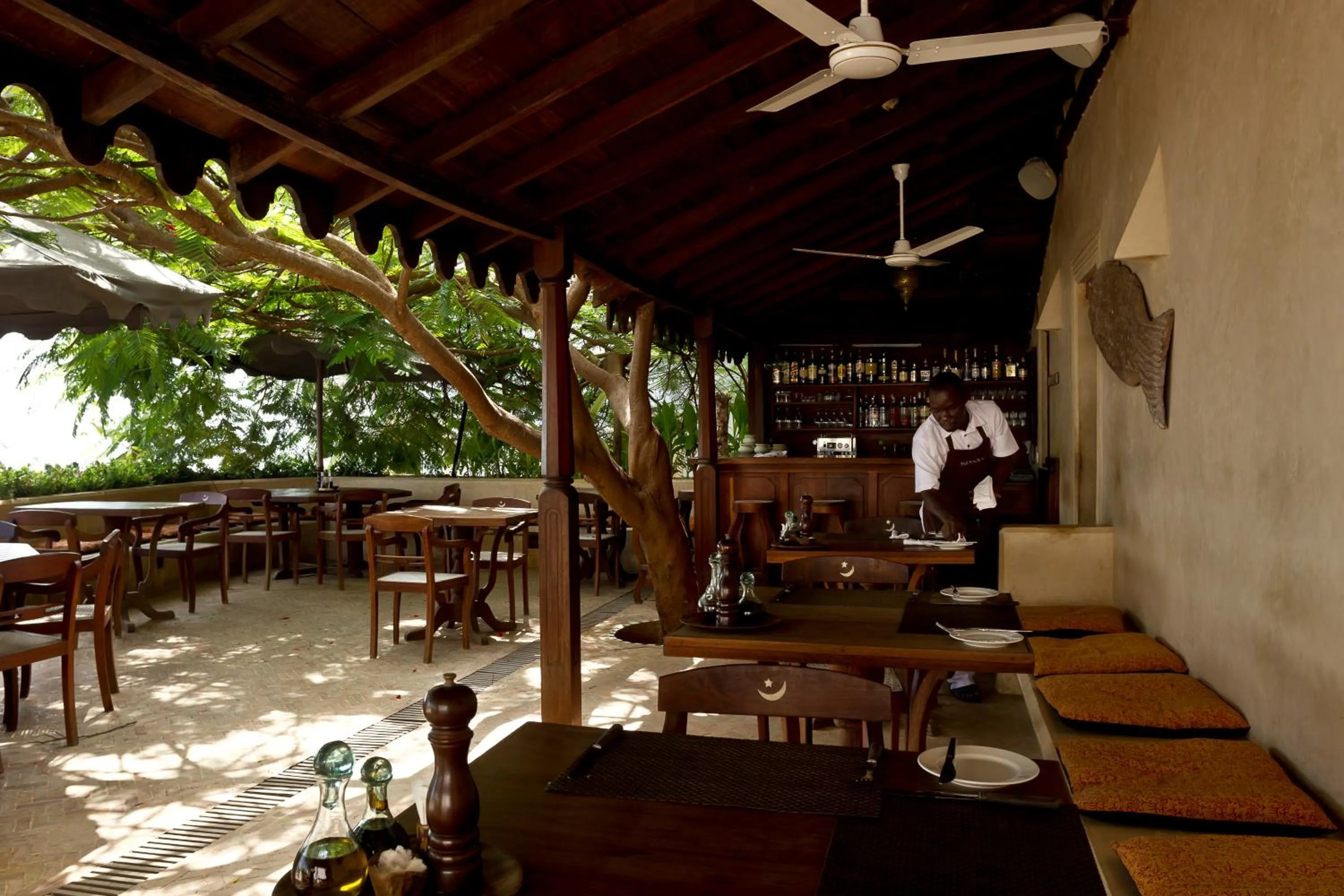 Restaurant/places to eat in LAMU HOUSE