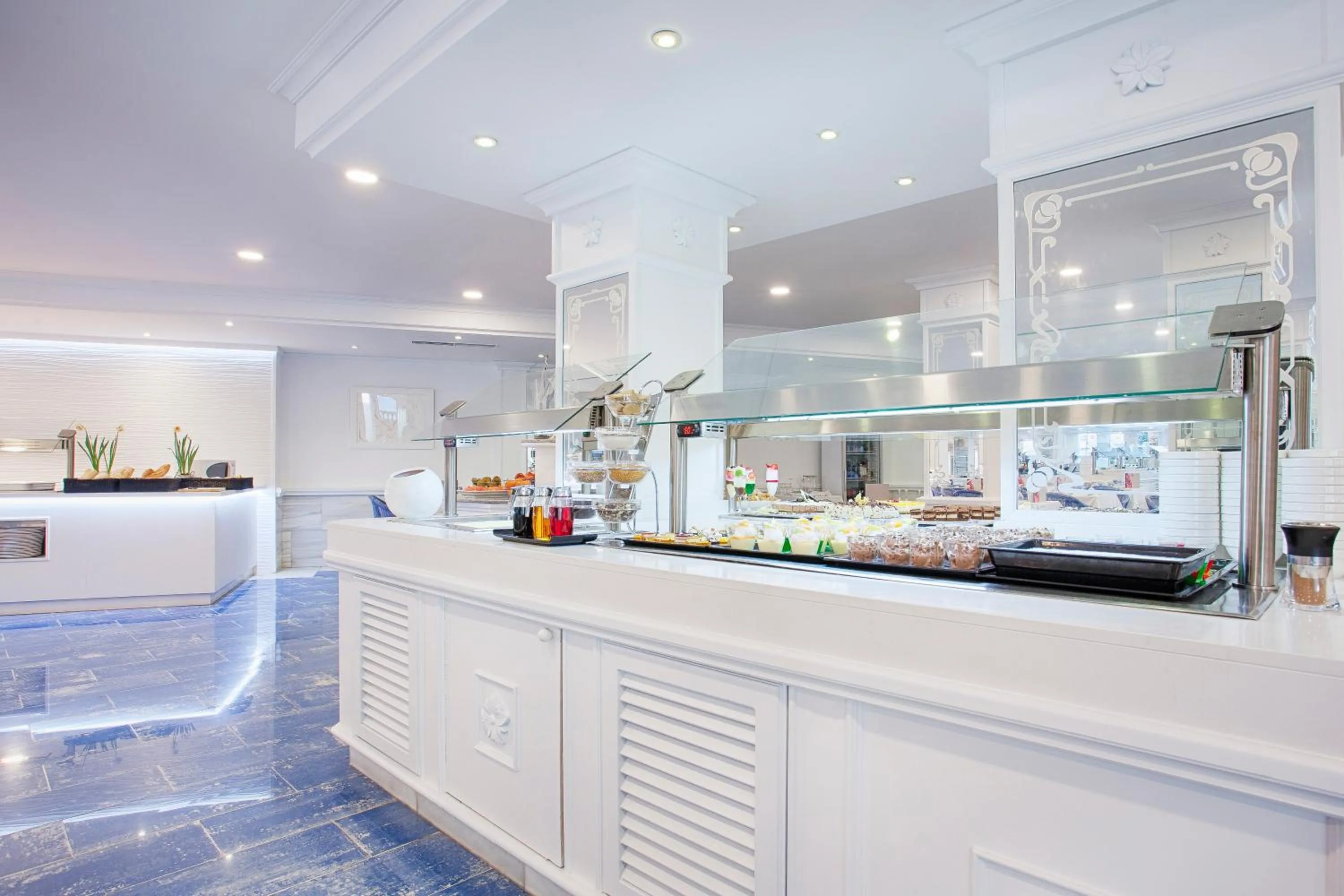 Restaurant/places to eat in Grupotel Los Príncipes & Spa