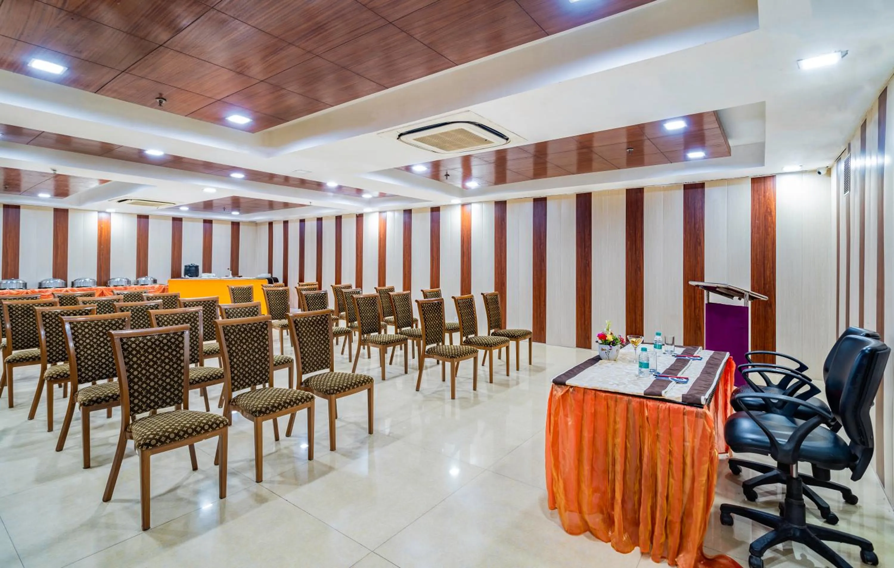Banquet/Function facilities in Zip By Spree Hotels Delhi Greater Kailash