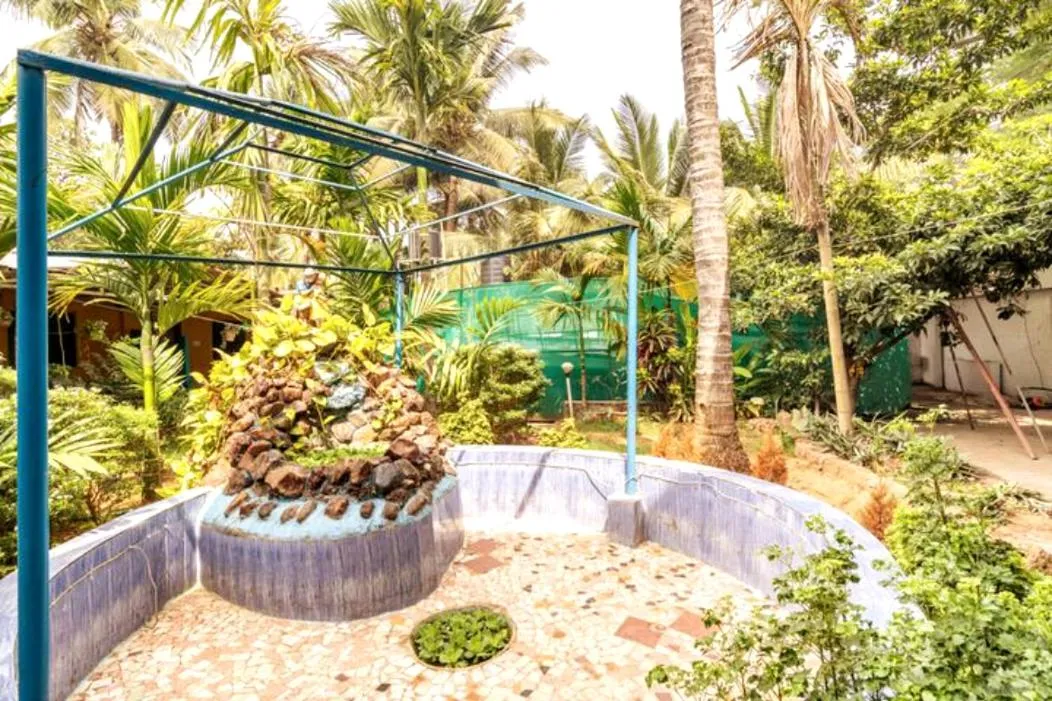 Casanova by the Sea - Just a walk away to Canacona Beach