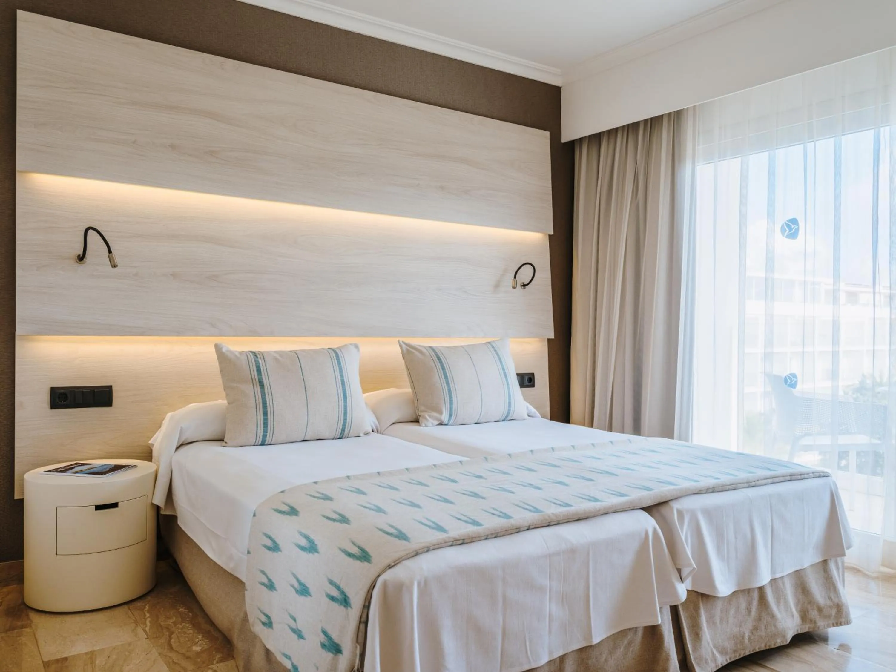 Bed in Grupotel Gran Vista & Spa