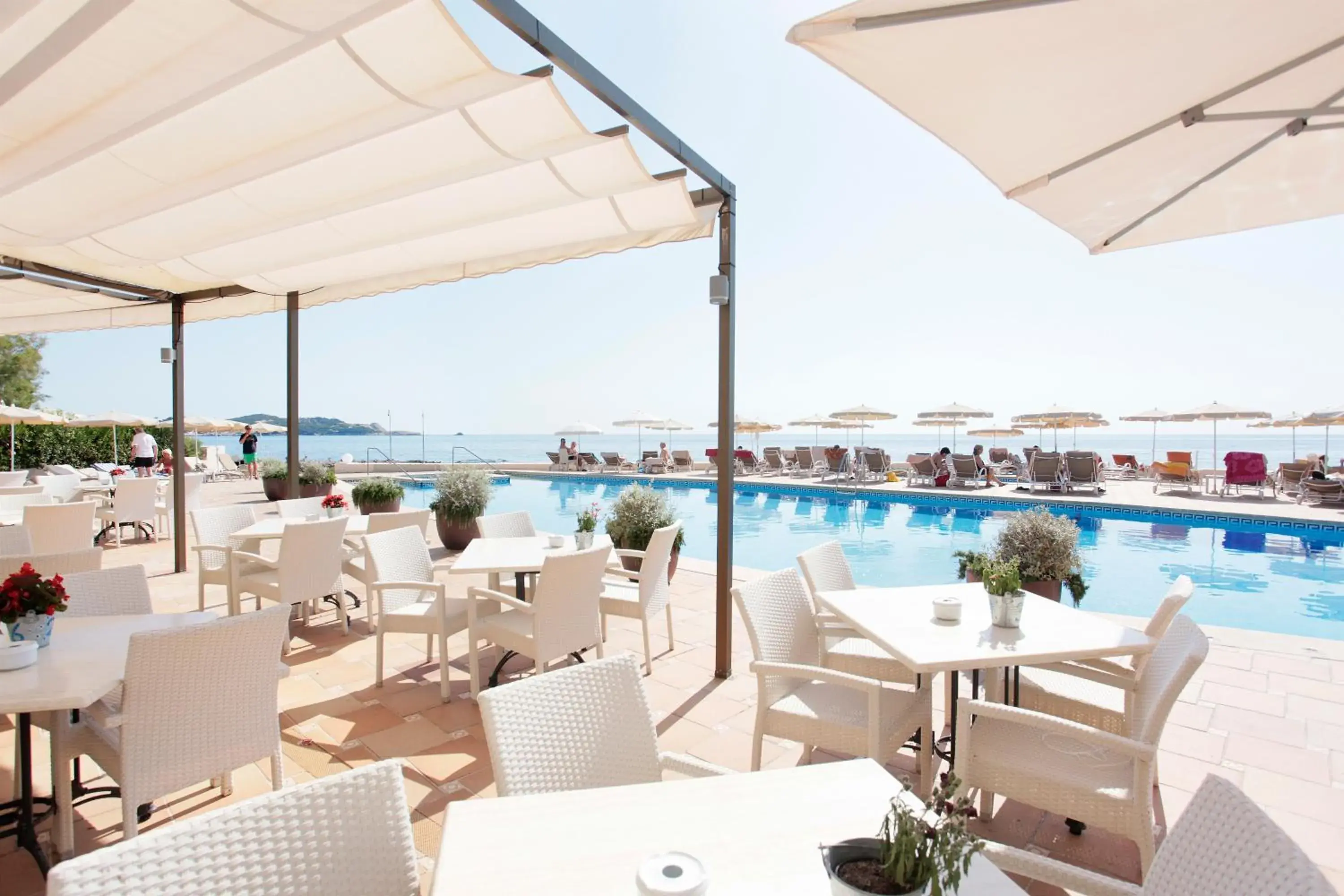 Restaurant/places to eat in Grupotel Aguait Resort & Spa - Adults Only Restaurant/places to eat in Grupotel Aguait Resort & Spa - Adults Only