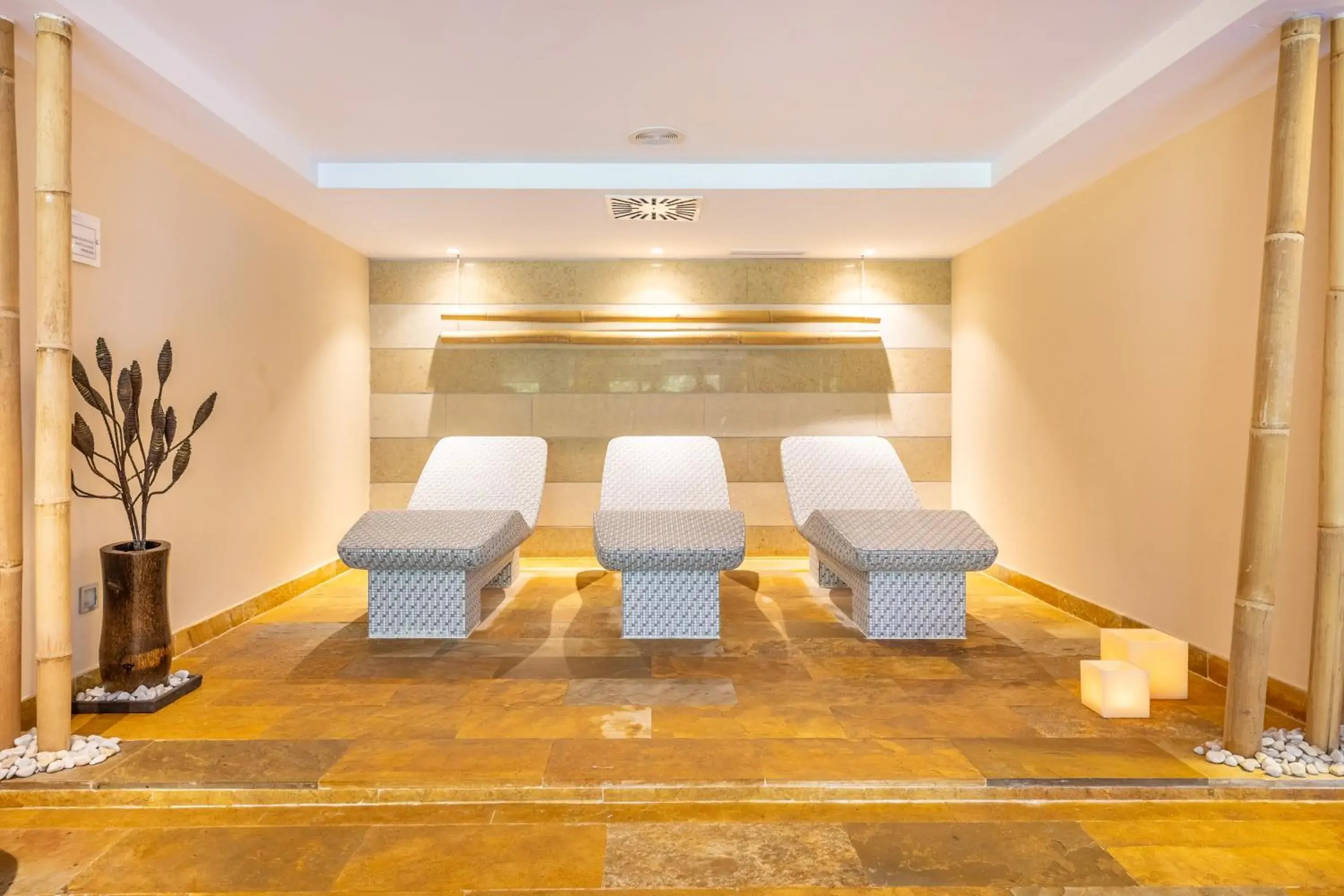 Spa and wellness centre/facilities in Grupotel Parc Natural & Spa Spa and wellness centre/facilities in Grupotel Parc Natural & Spa