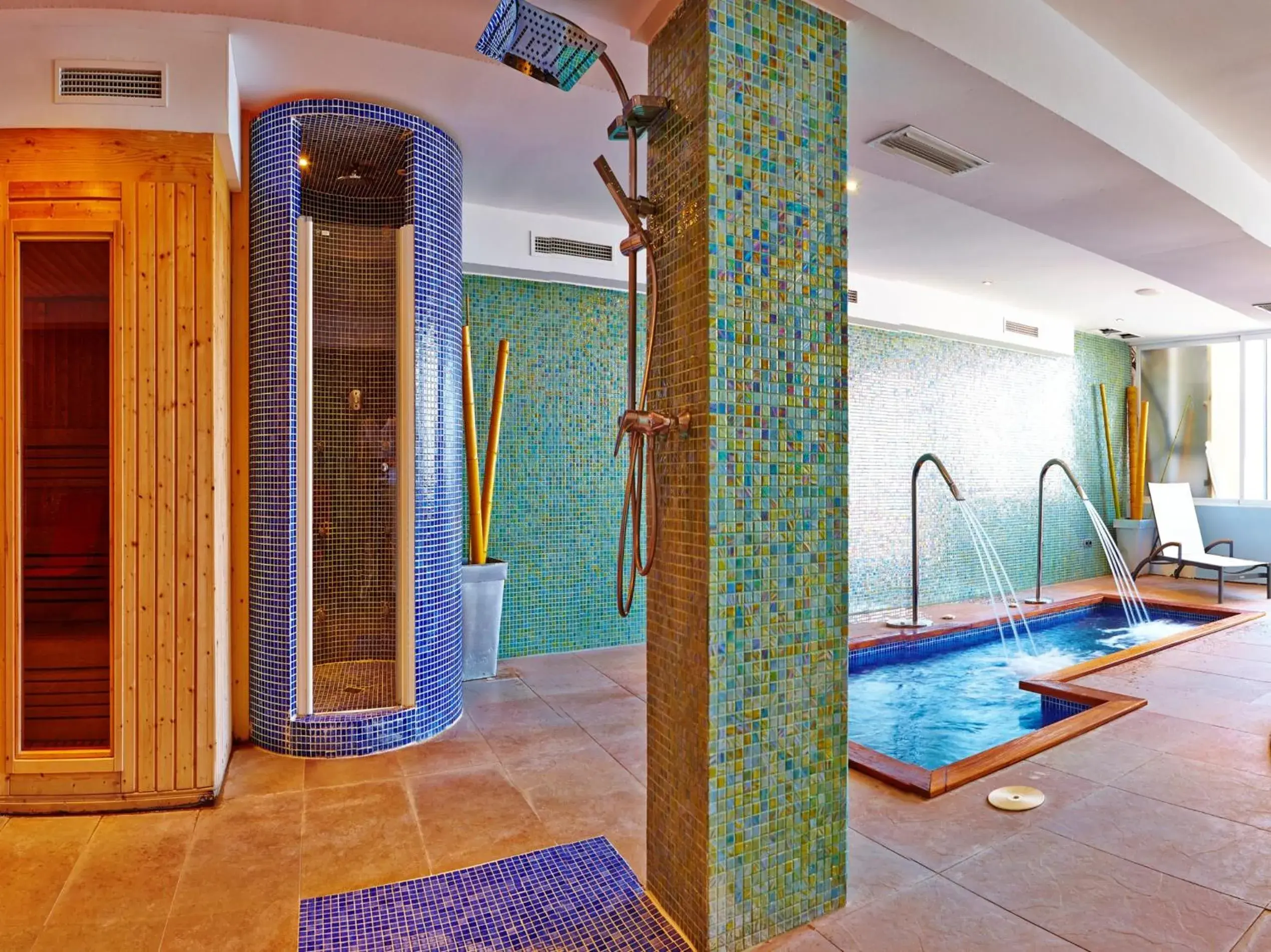 Spa and wellness centre/facilities in Flamboyan Caribe Hotel & Spa Spa and wellness centre/facilities in Flamboyan Caribe Hotel & Spa