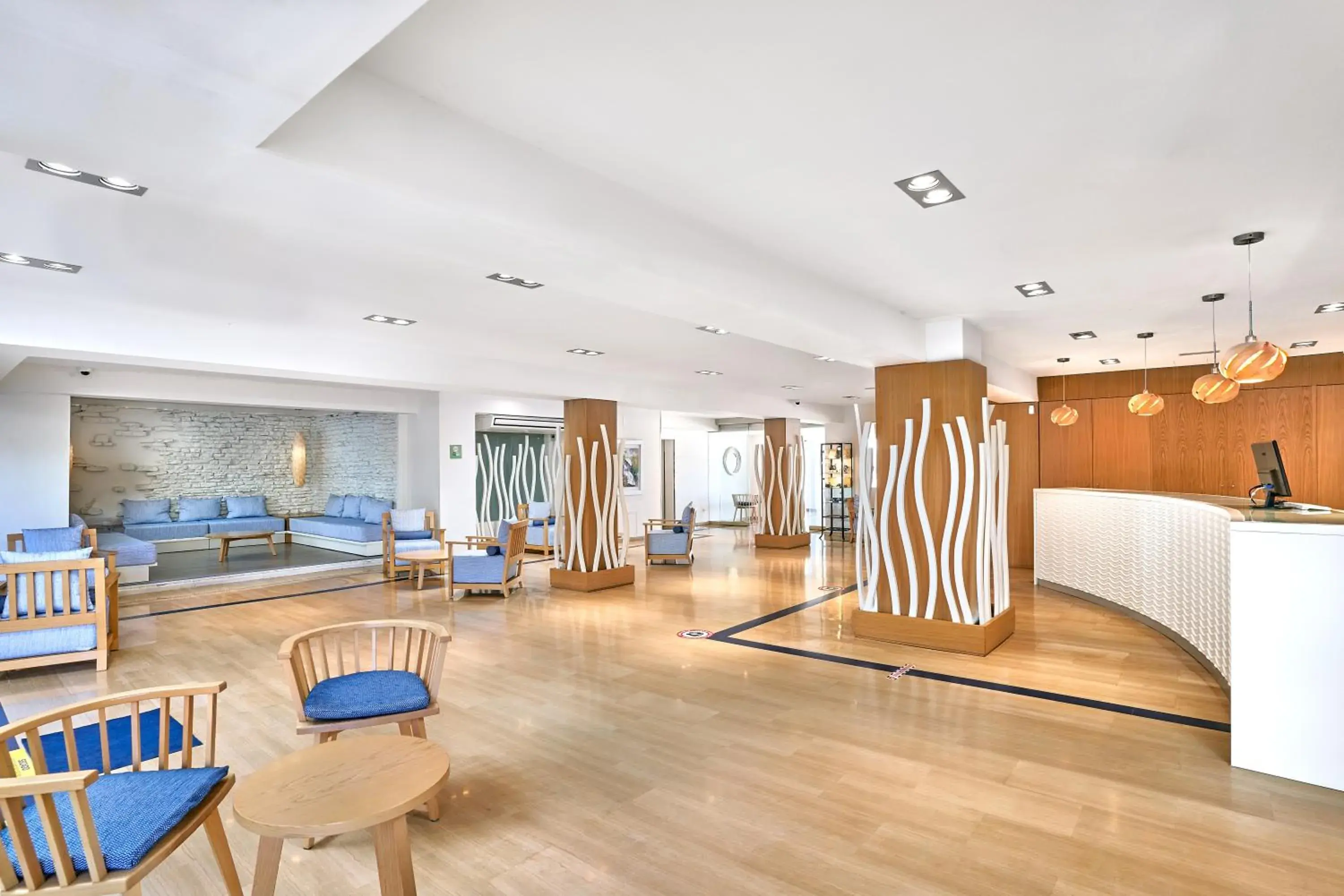 Lobby or reception in Flamboyan Caribe Hotel & Spa Lobby or reception in Flamboyan Caribe Hotel & Spa