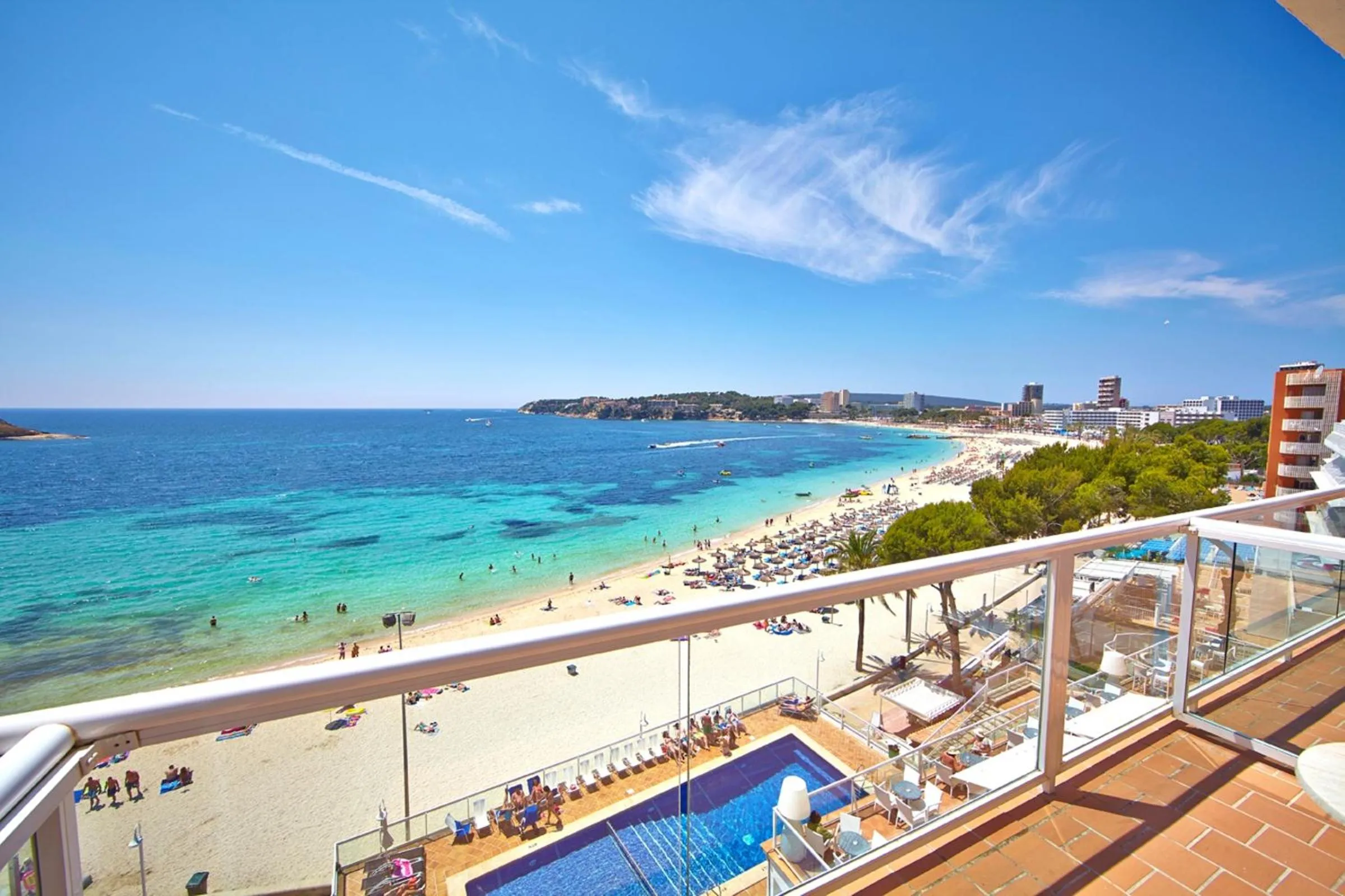 Photo of the whole room in Flamboyan Caribe Hotel & Spa