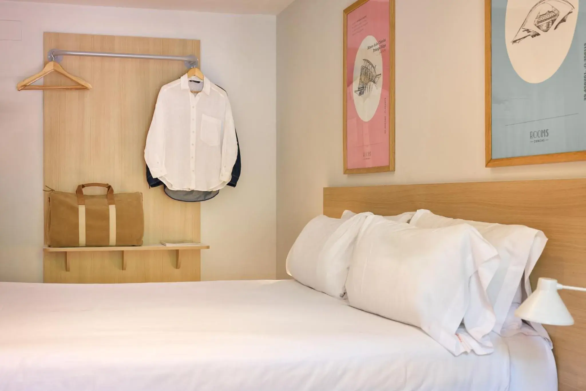 Bedroom, Bed in Rooms Ciencias Bedroom, Bed in Rooms Ciencias