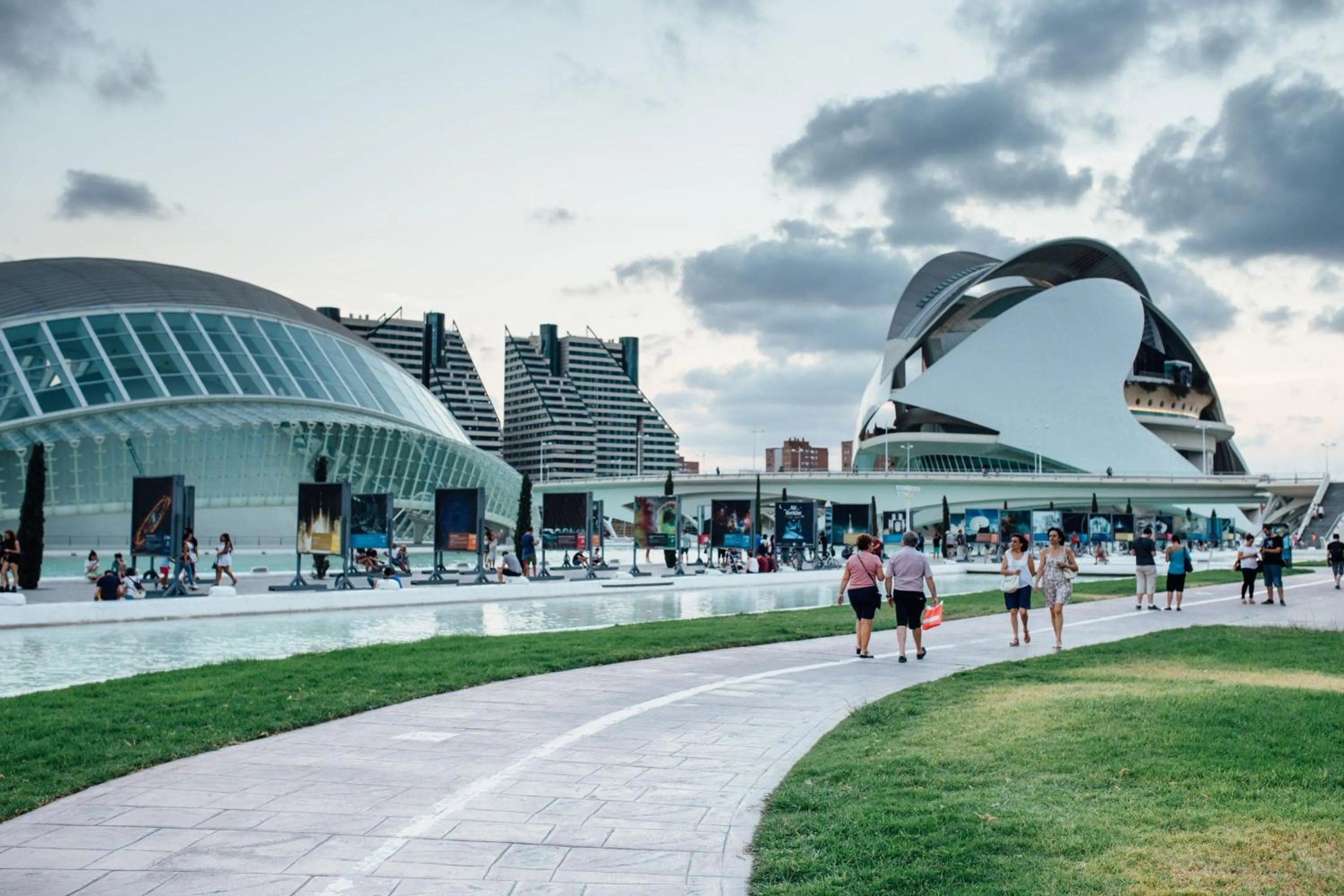 Nearby landmark in Rooms Ciencias