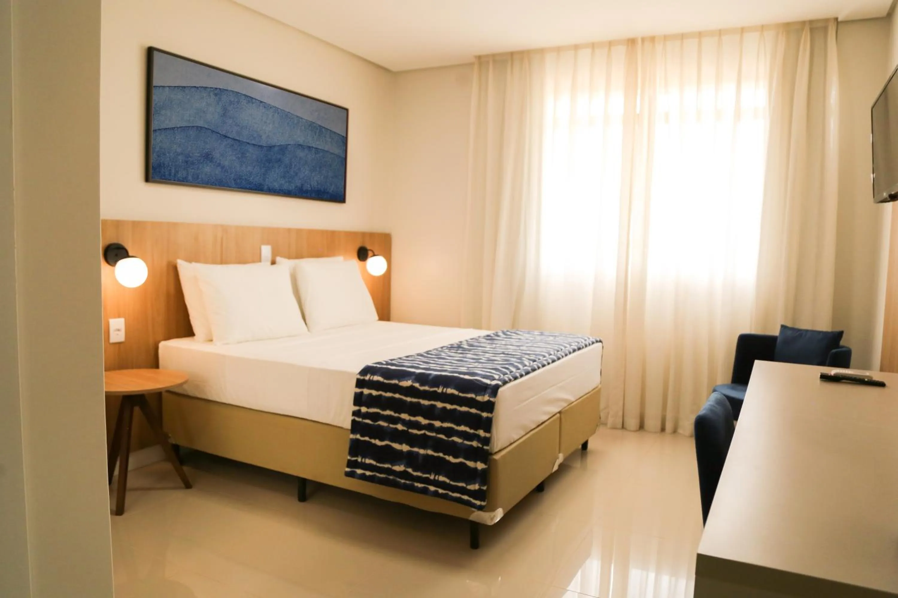 Bed in Trento Hotel Guaíra by Unna