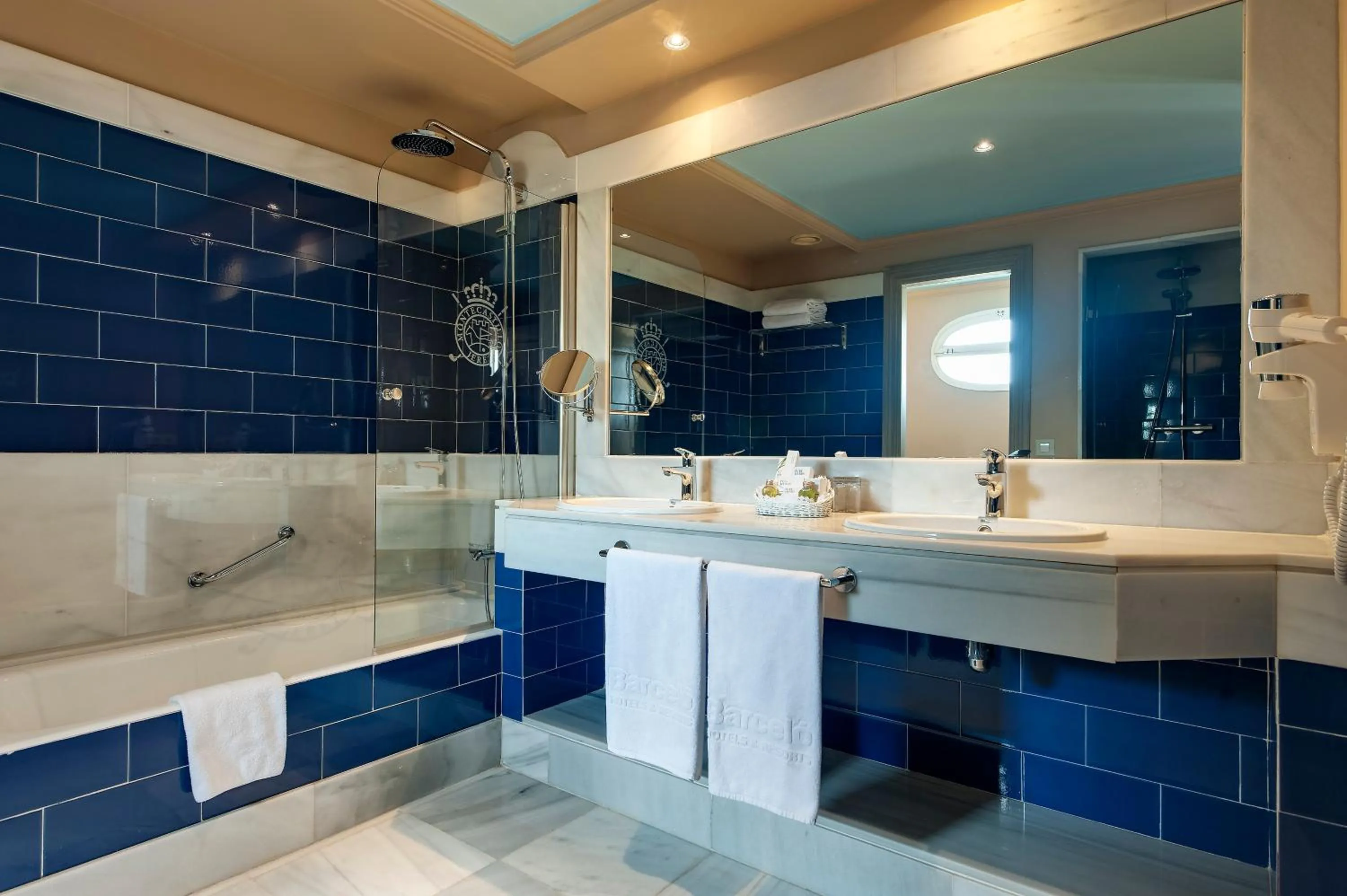 Bathroom in Barceló Montecastillo Golf