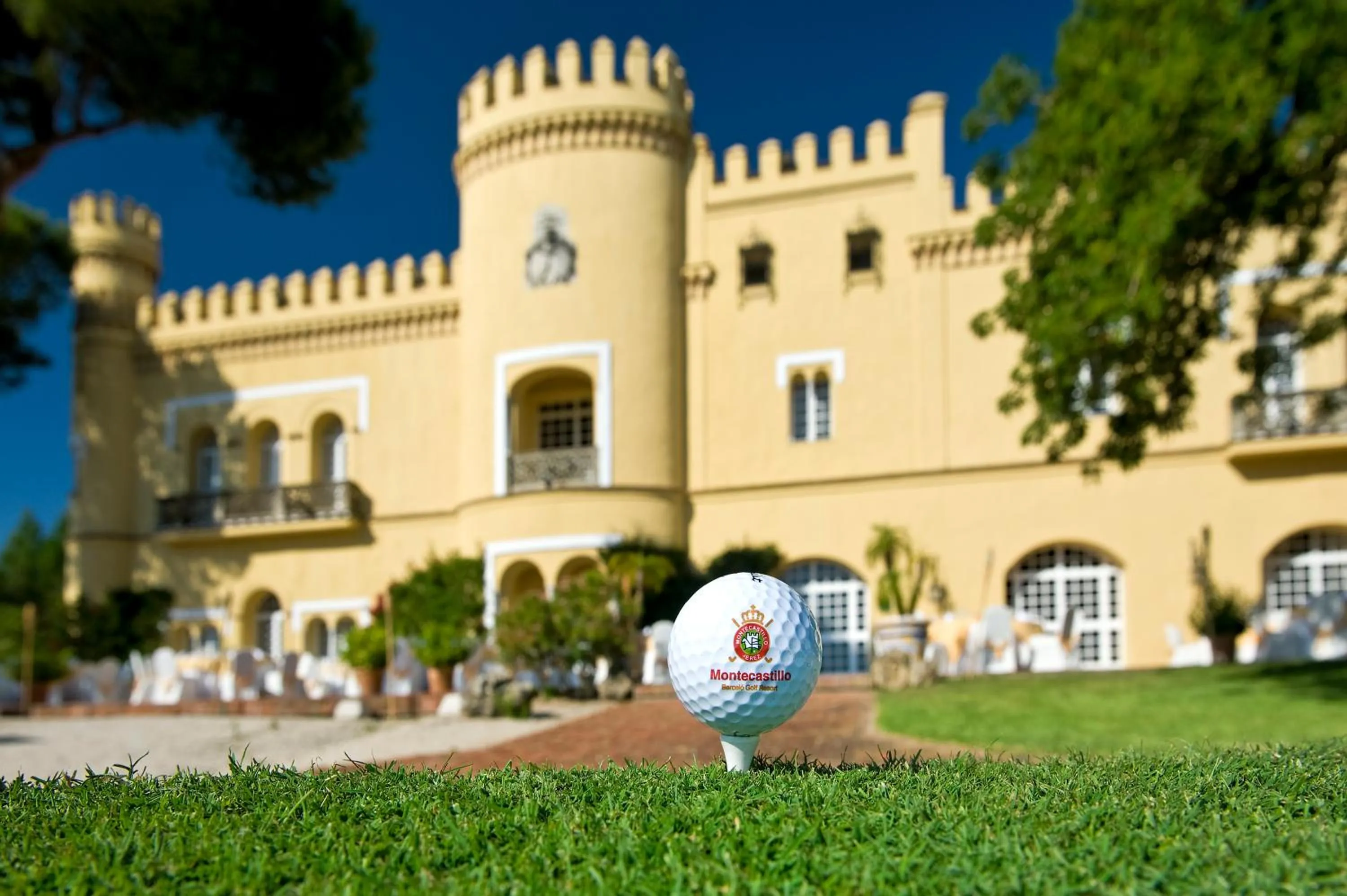 Facade/entrance in Barceló Montecastillo Golf