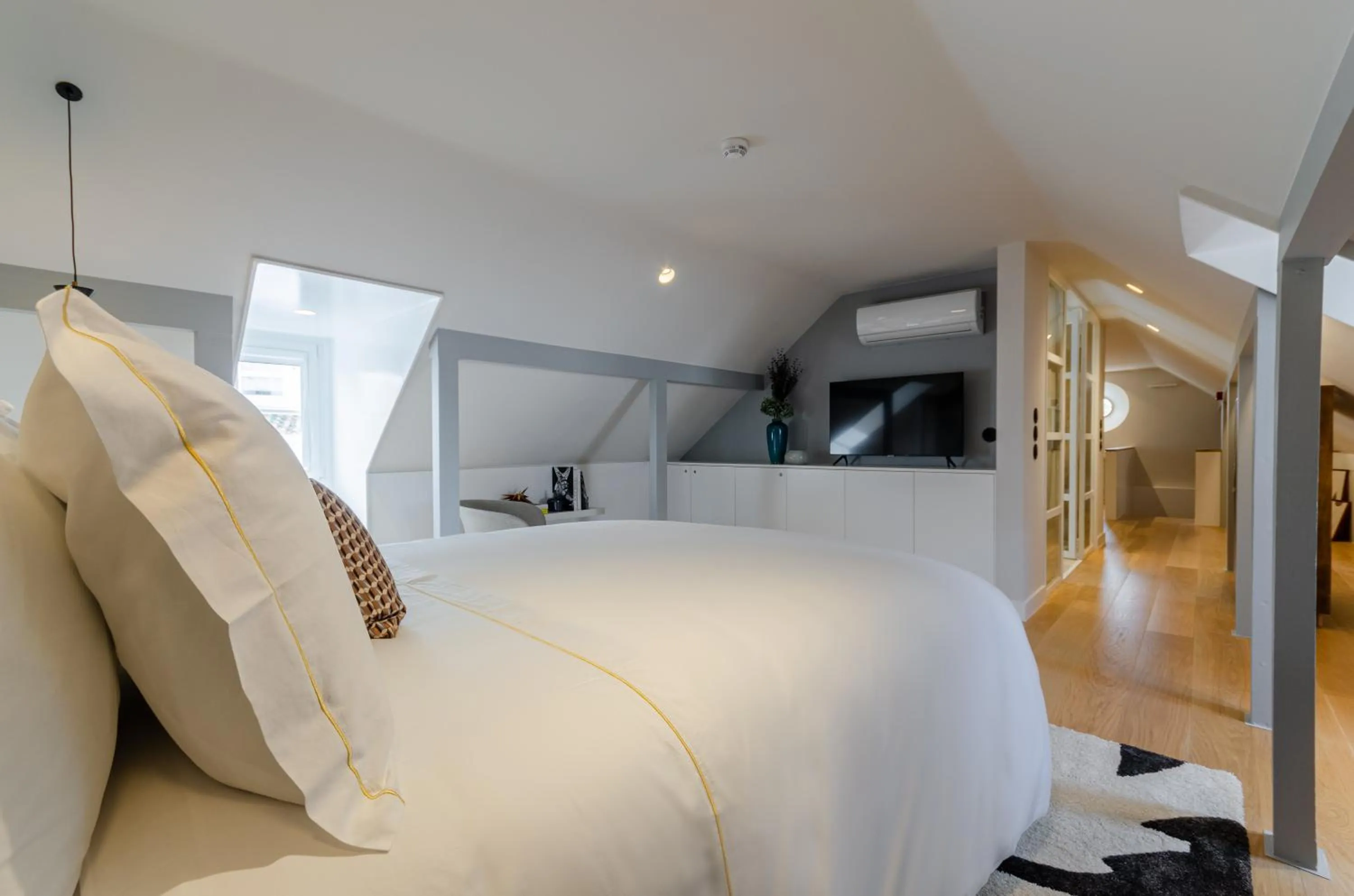 Bed in BCascais Boutique House by APT IIN Cascais Center