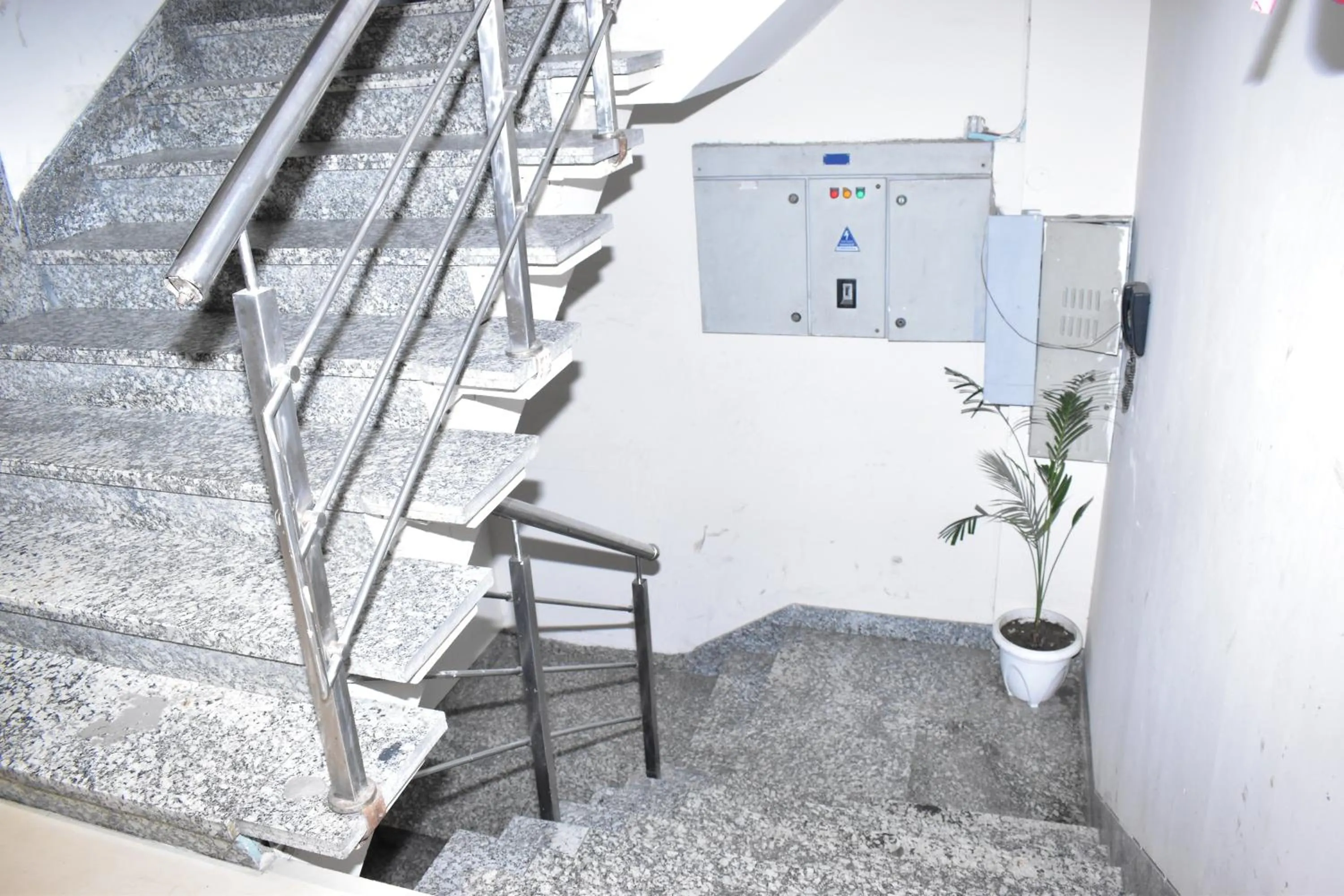 elevator in Qotel Comfort Golden Saffron Punjabi Bagh New Delhi