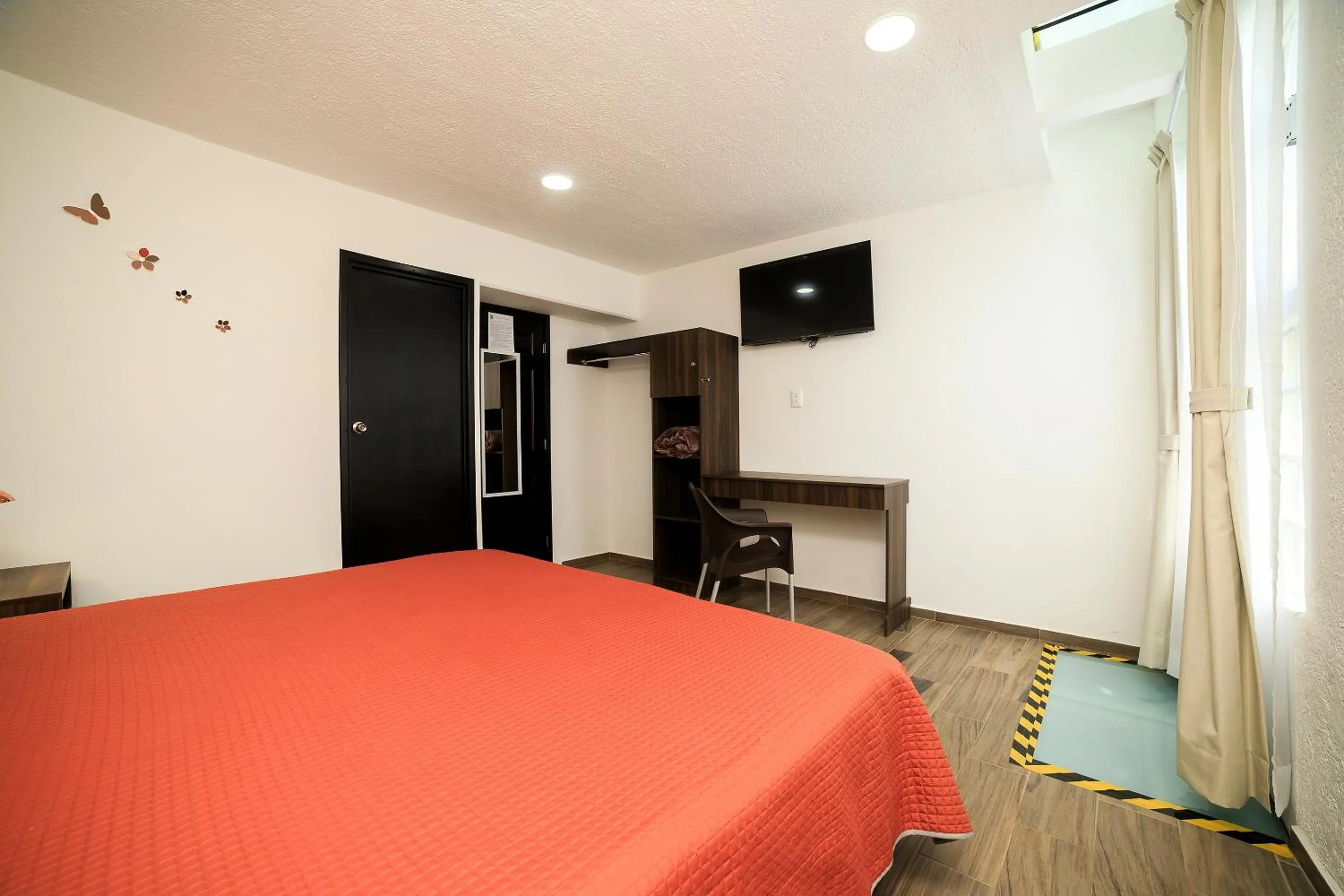 Bedroom, Bed in Capital O Hotel Boutique Las Torres