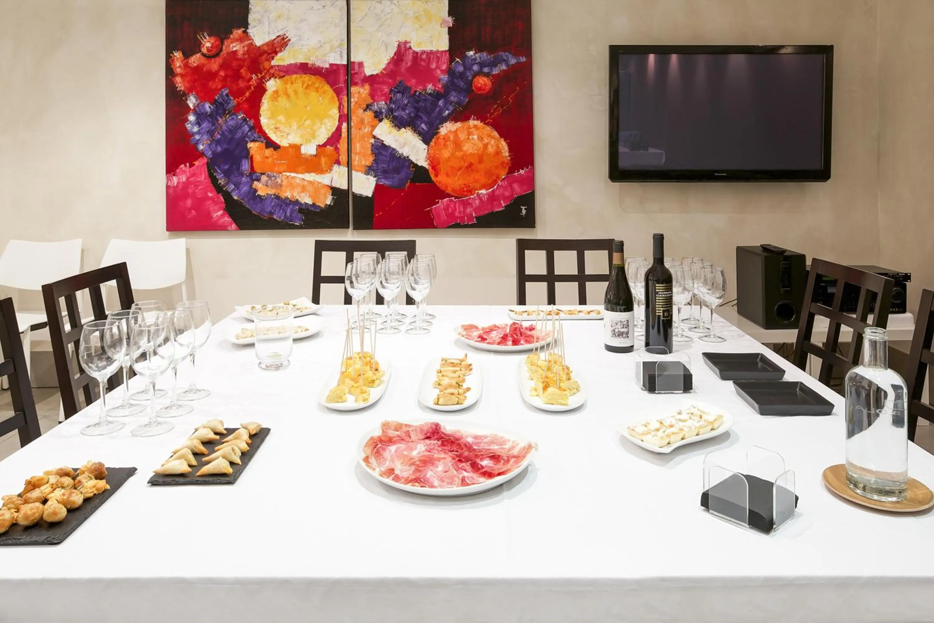 Food and drinks in Hotel Plazaola