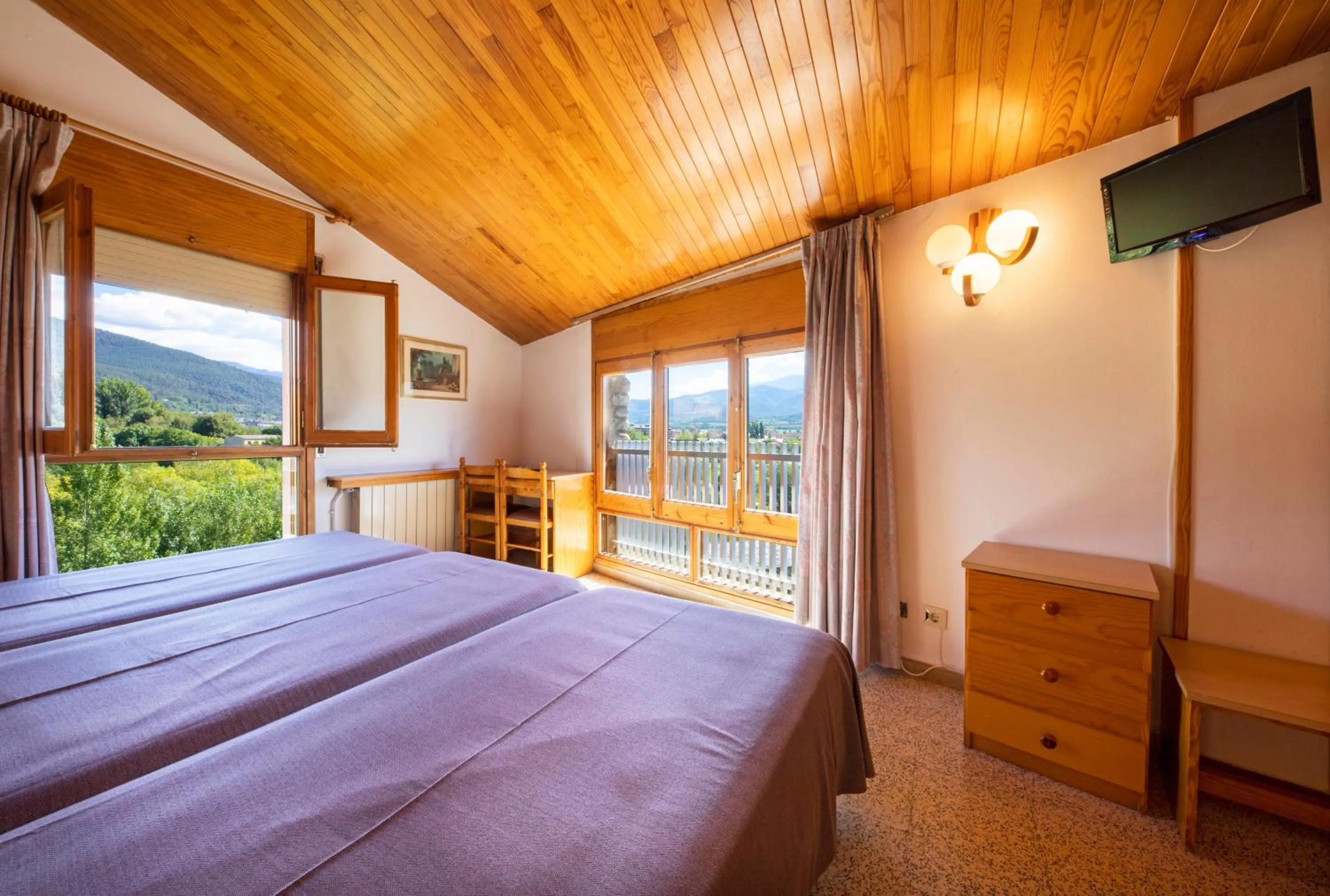 Bed in Hotel Restaurante La Glorieta