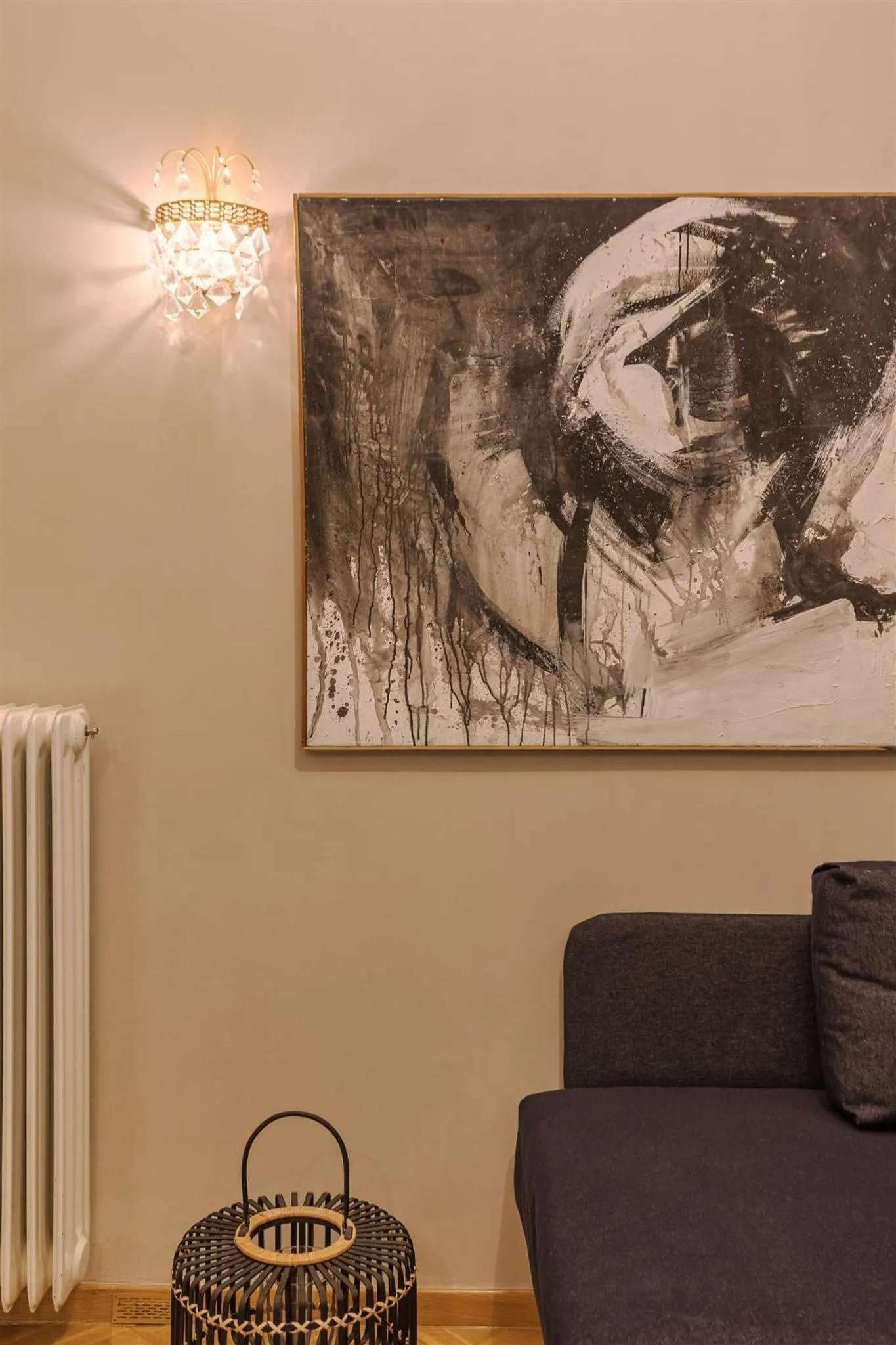 Decorative detail in Anvy Stylish Suites Ioannina