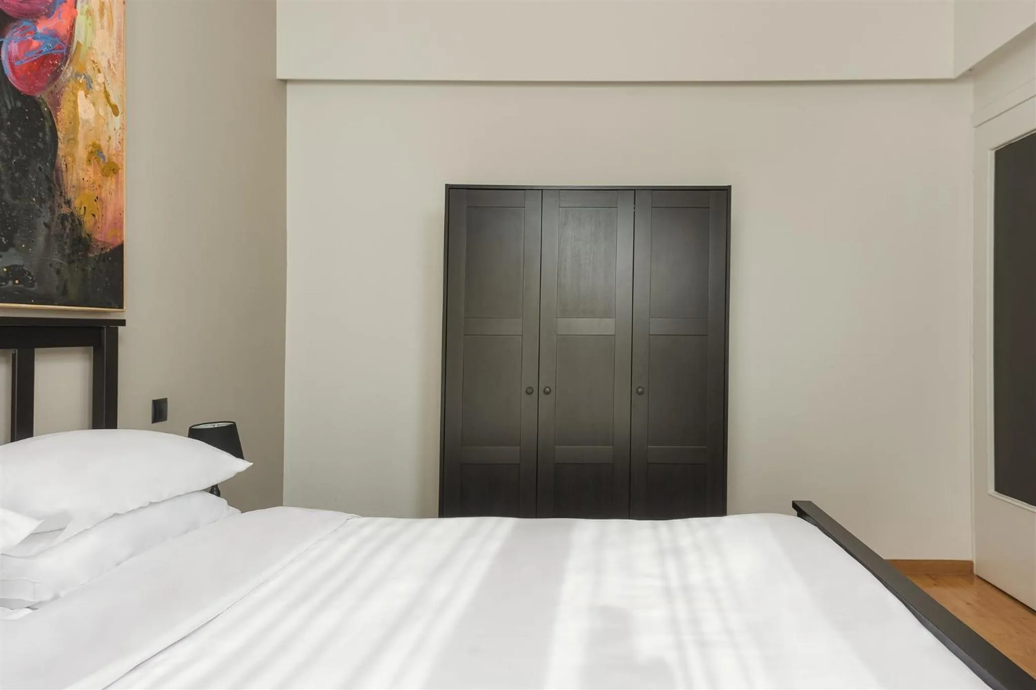 Photo of the whole room, Bed in Anvy Stylish Suites Ioannina