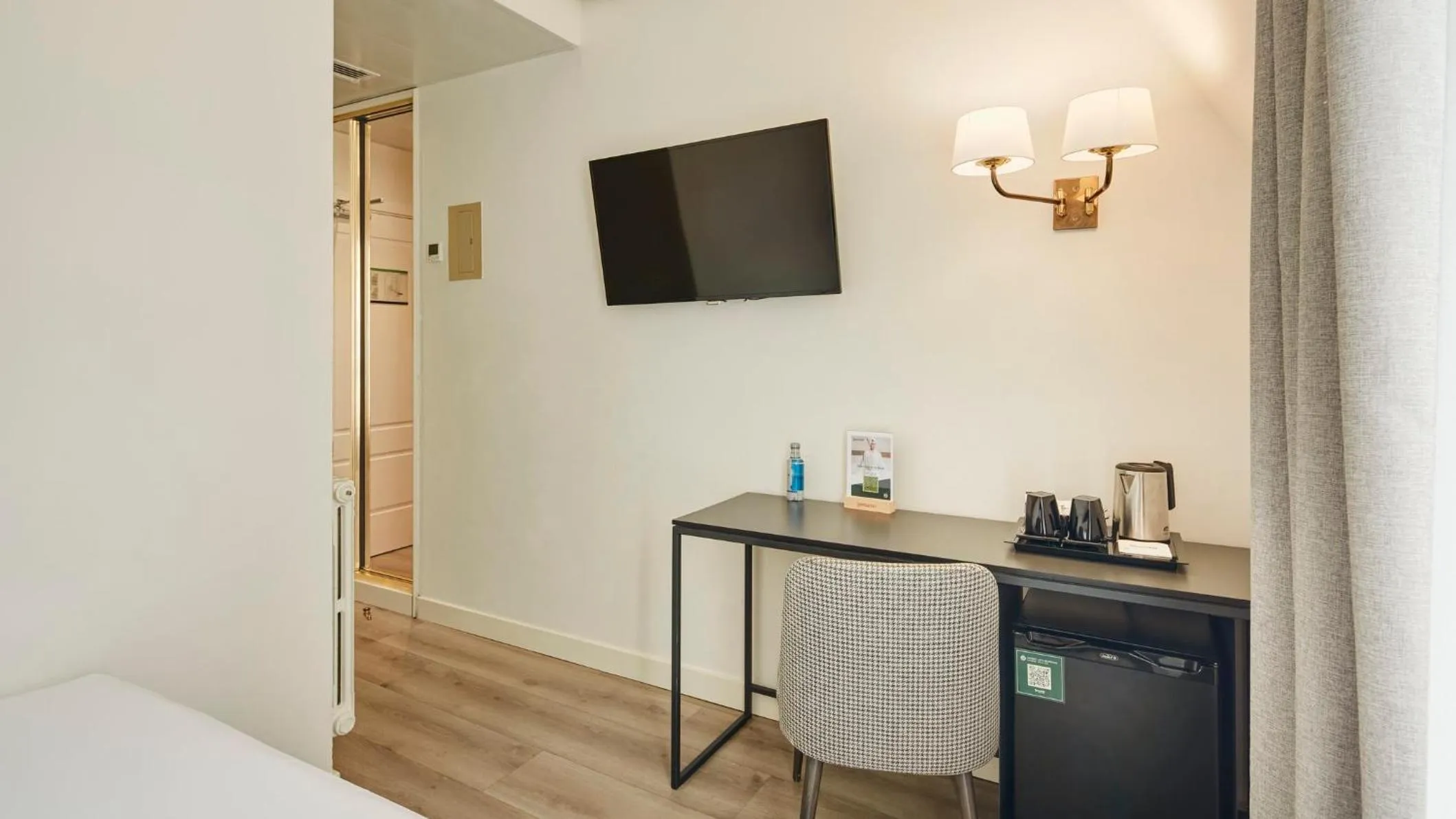 Photo of the whole room in Sercotel Hotel Europa