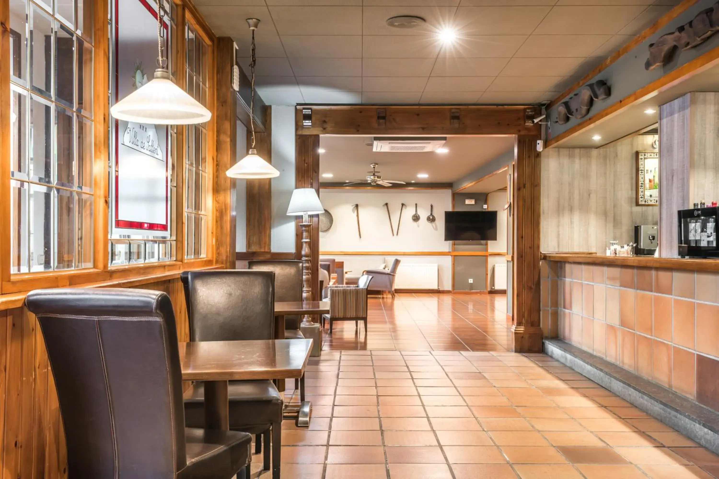 Lounge or bar in Snö Villa de Sallent 4 Lounge or bar in Snö Villa de Sallent 4