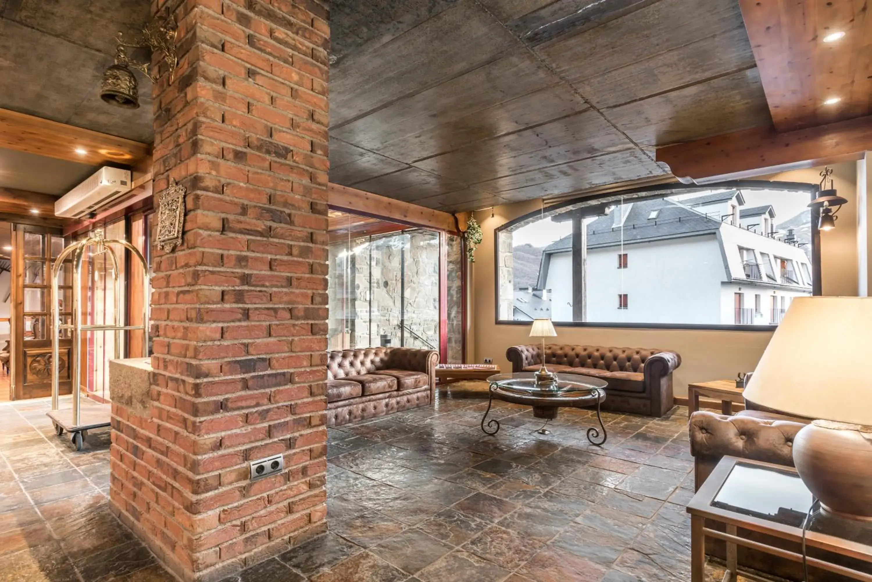 Lobby or reception in Snö Villa de Sallent 4 Lobby or reception in Snö Villa de Sallent 4