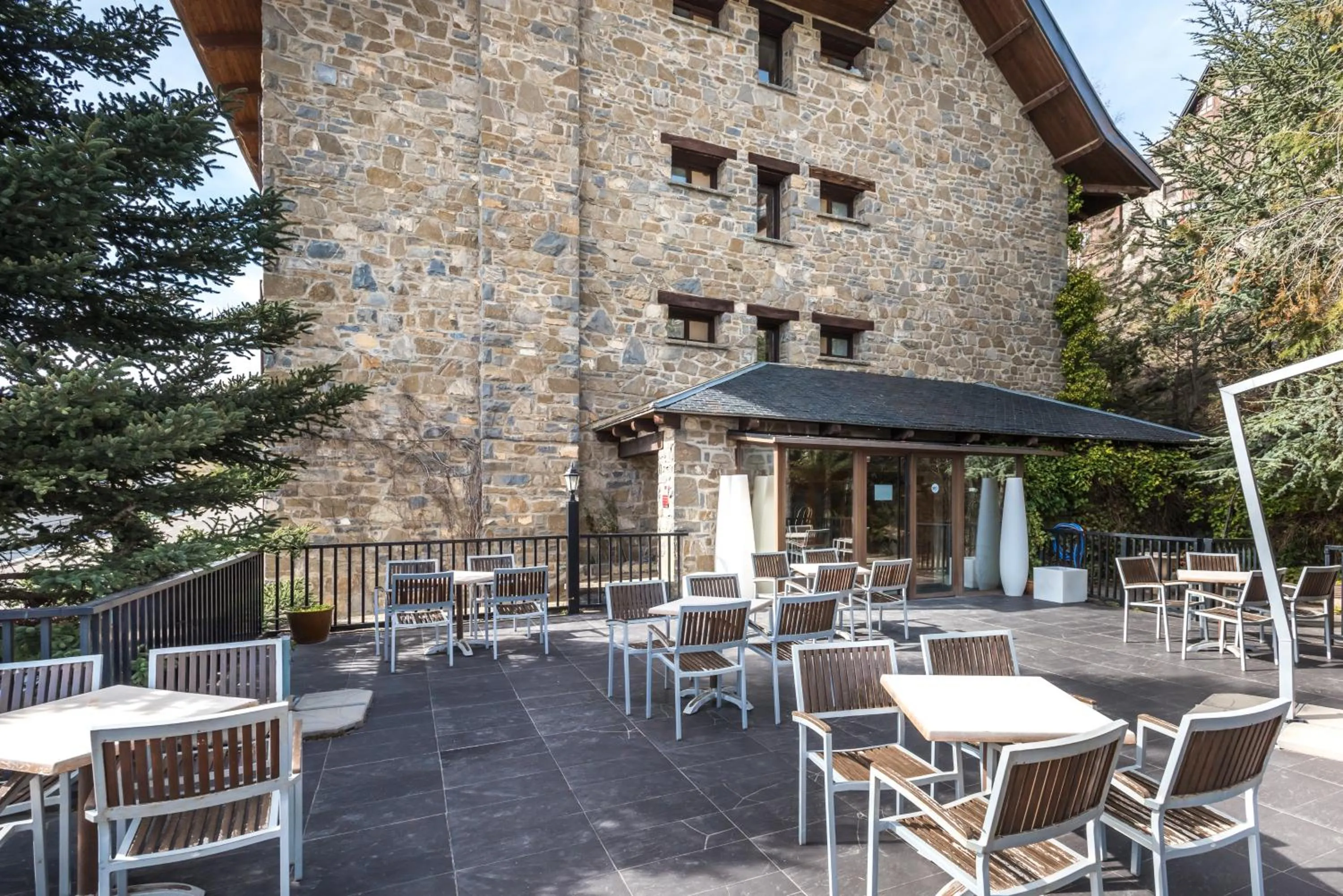 Day in SNÖ Villa de Sallent 4