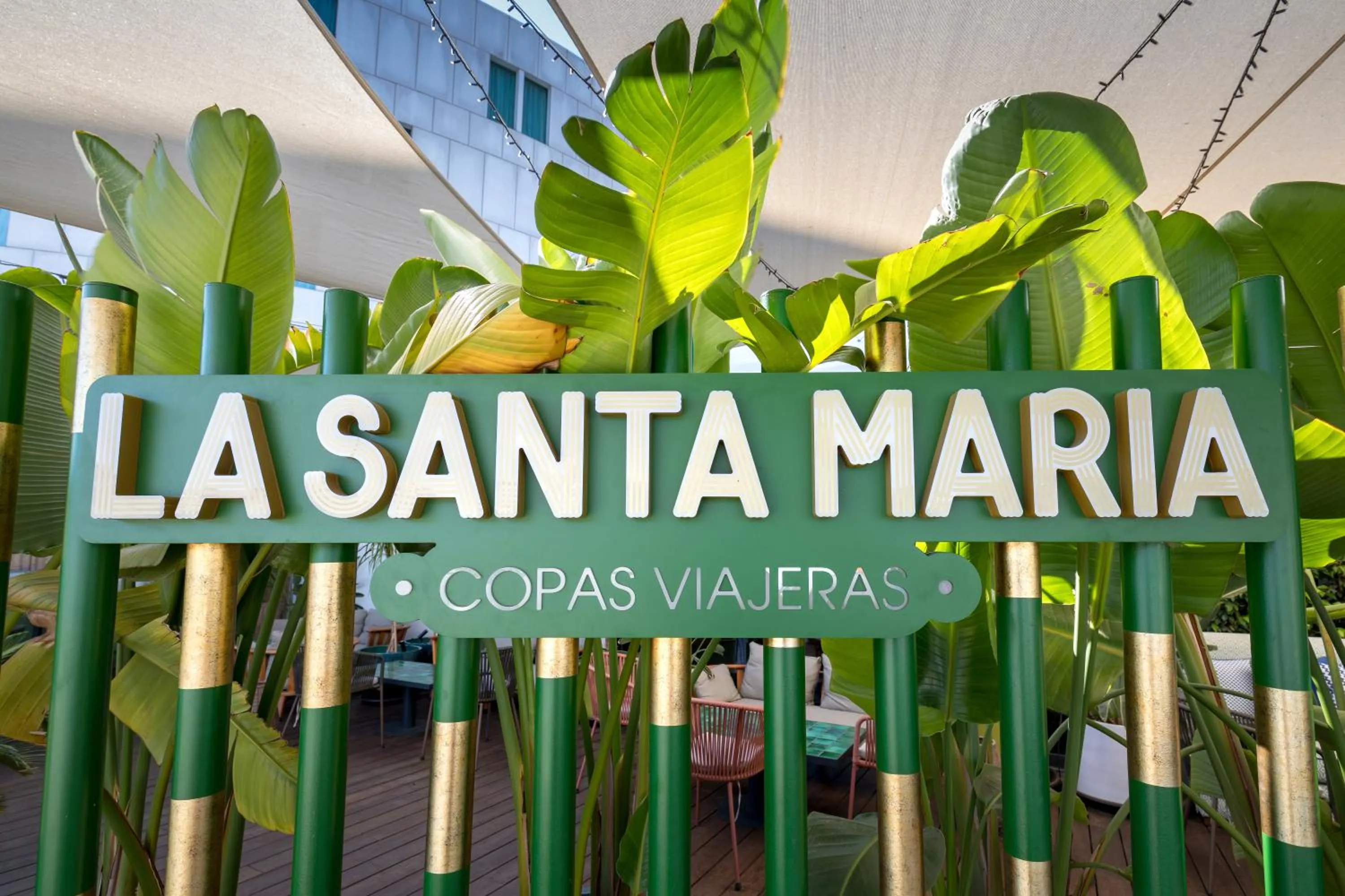 Lounge or bar in Barceló Sevilla Renacimiento