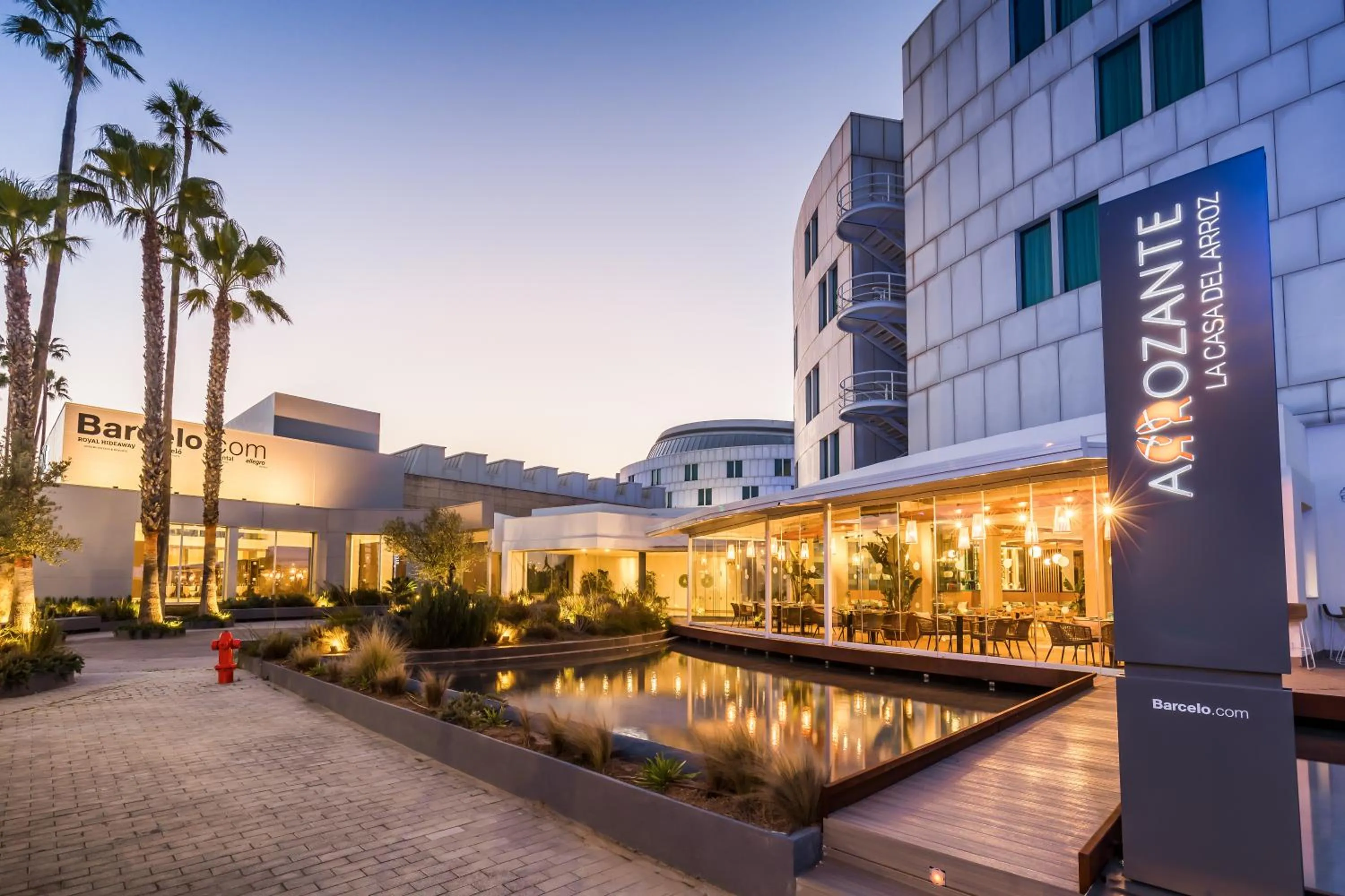 Property building in Barceló Sevilla Renacimiento