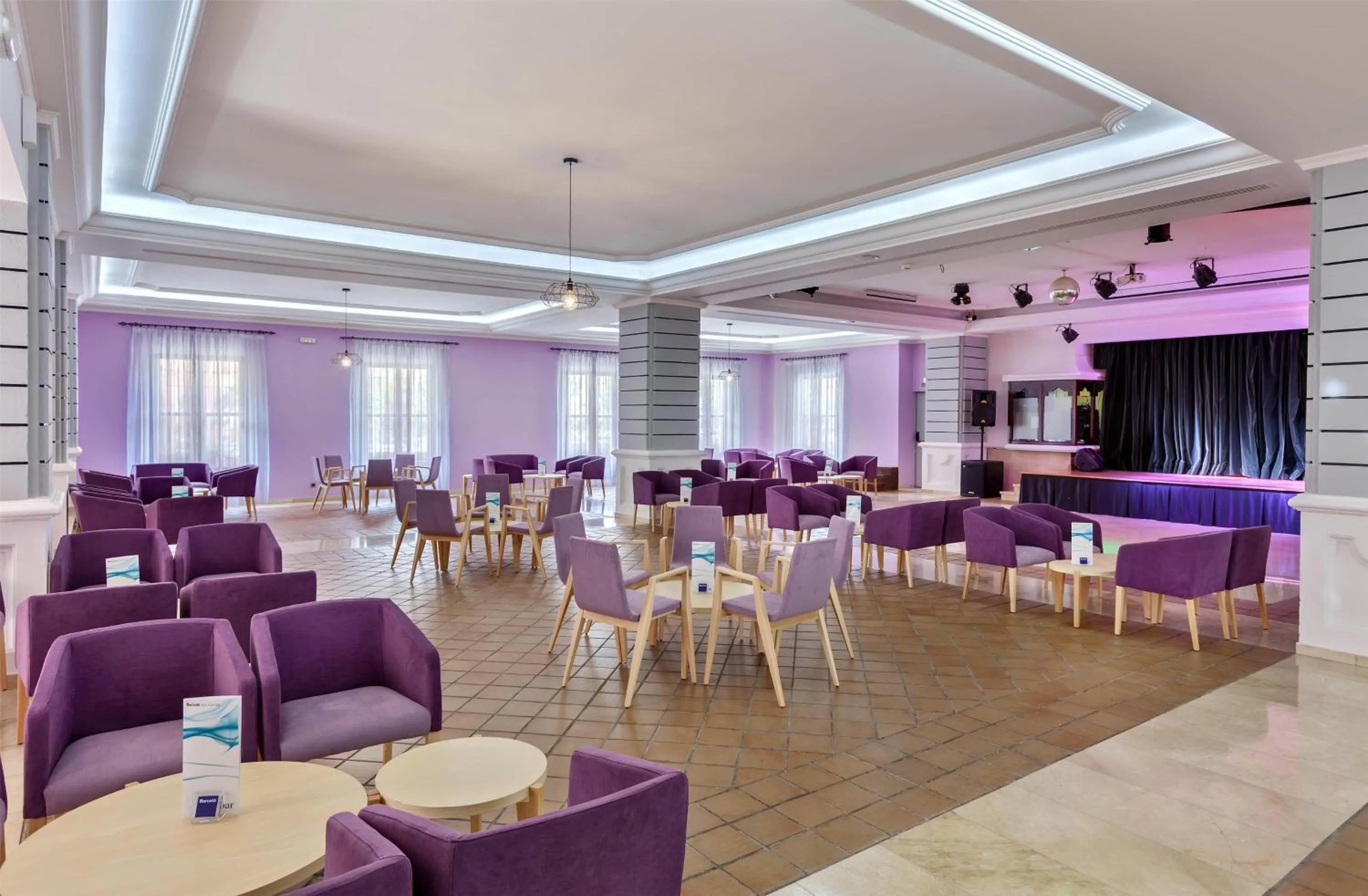 Lounge or bar in Barceló Isla Canela